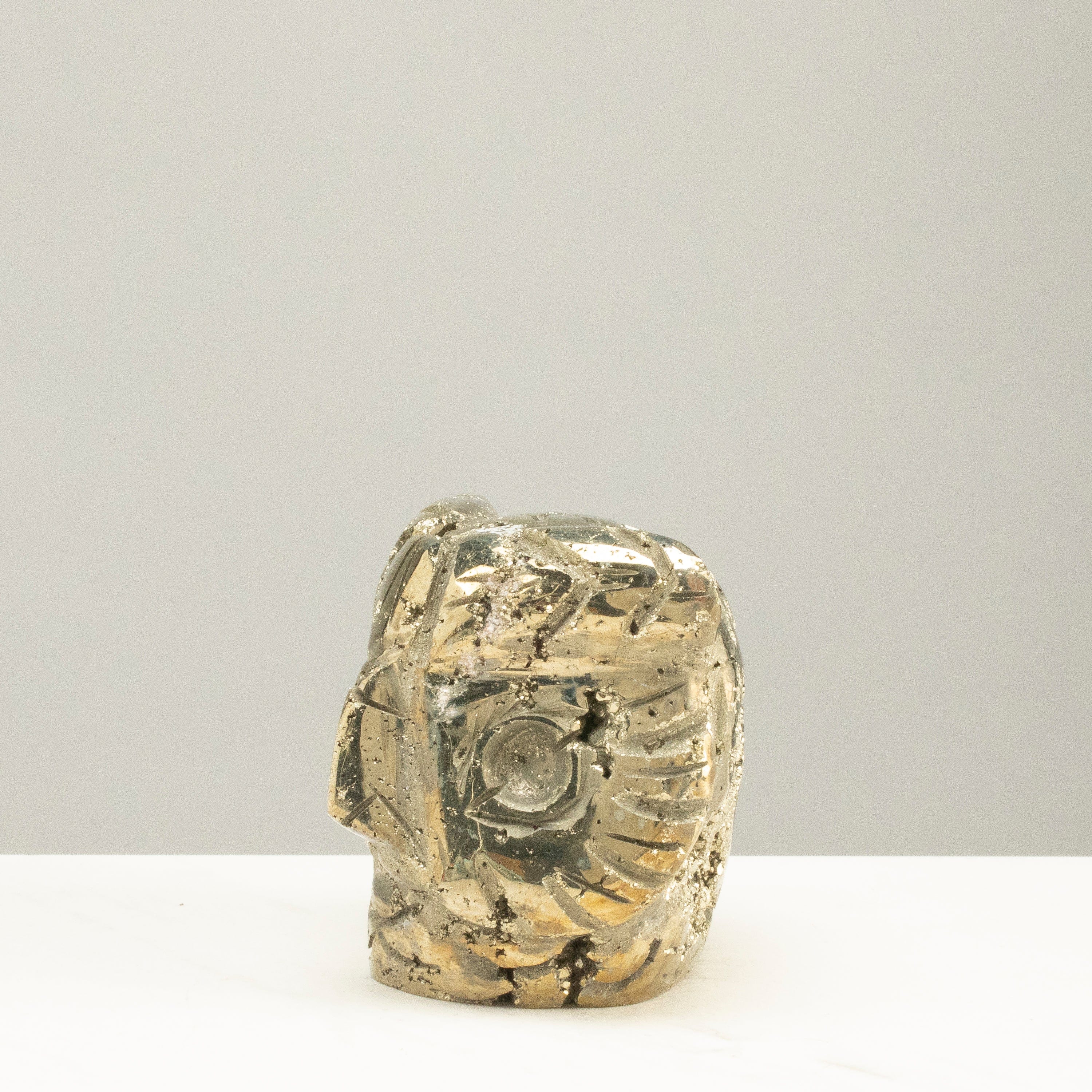 Kalifano Pyrite Peruvian Pyrite Owl Carving 2" / 1.3lbs PCOWL800.001