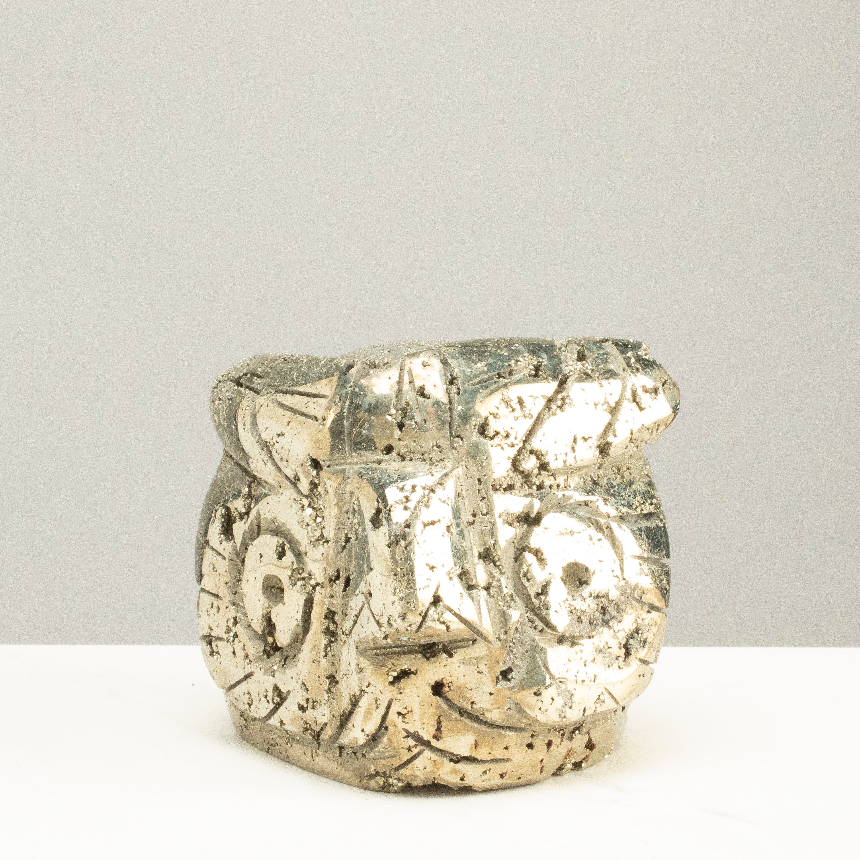 Kalifano Pyrite Peruvian Pyrite Owl Carving 3" / 2.1lbs PCOWL1400.001