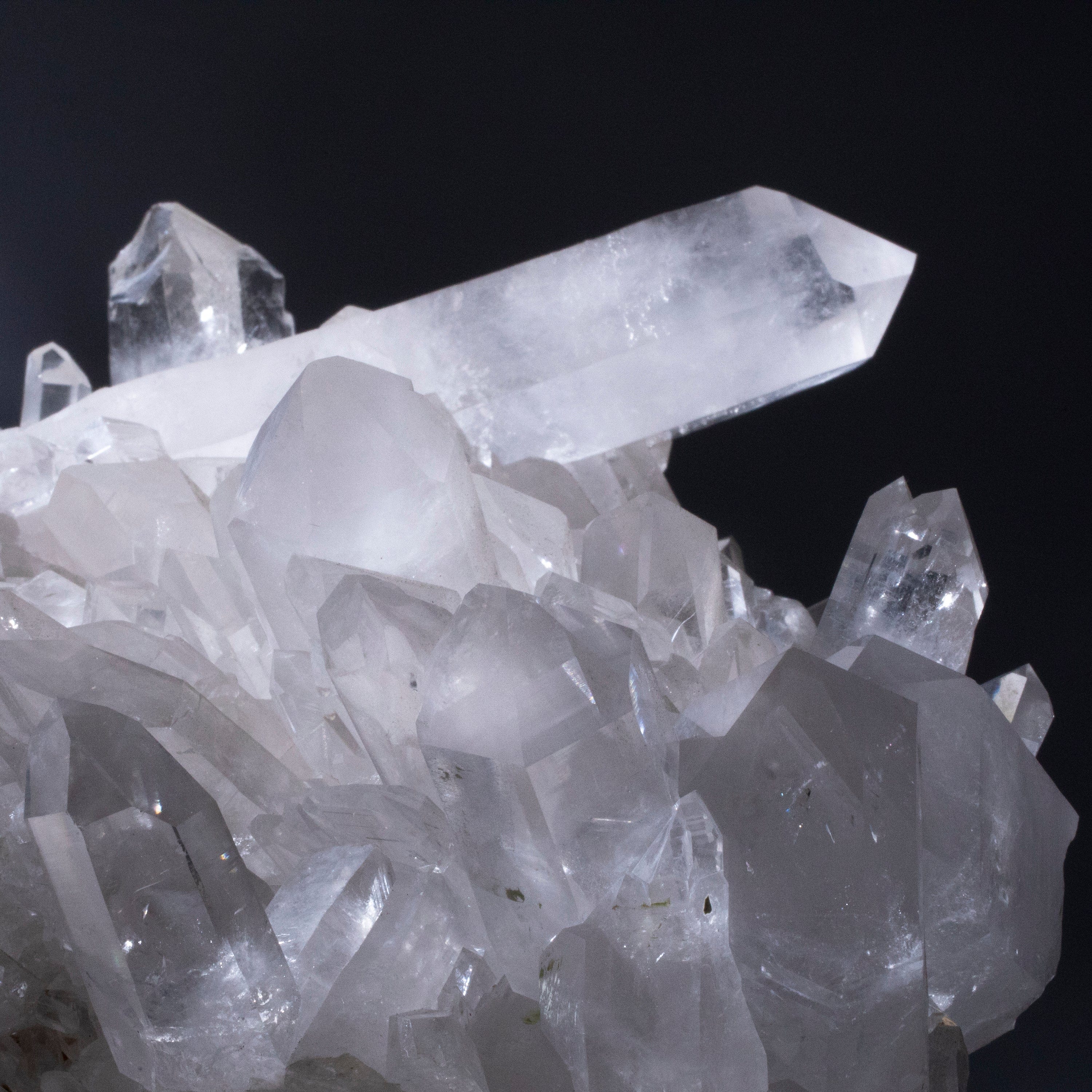 Kalifano Quartz Natural Clear Quartz Cluster 16" / 54 lbs QC24000.005