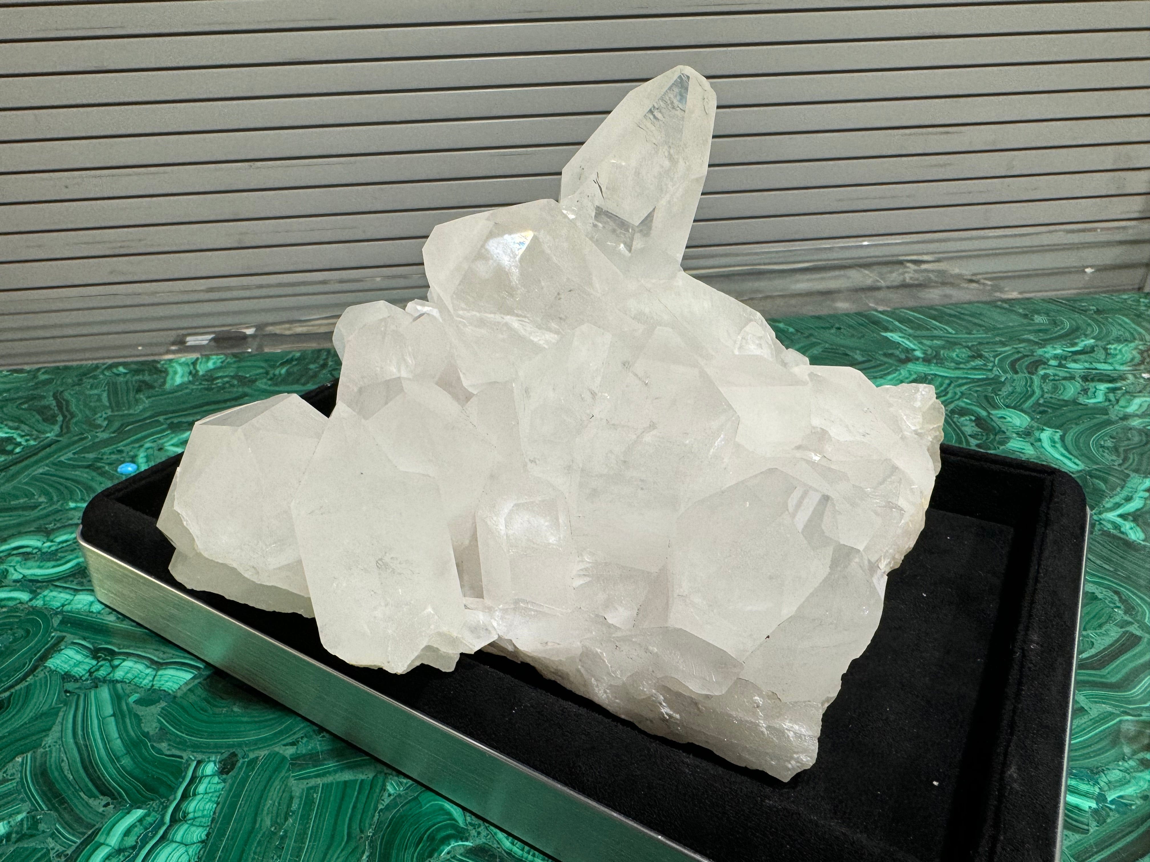 Kalifano Quartz Natural Clear Quartz Cluster 8.5" (AA800.003 -- 216mm W x 146mm H (203mm L) QC8000.003