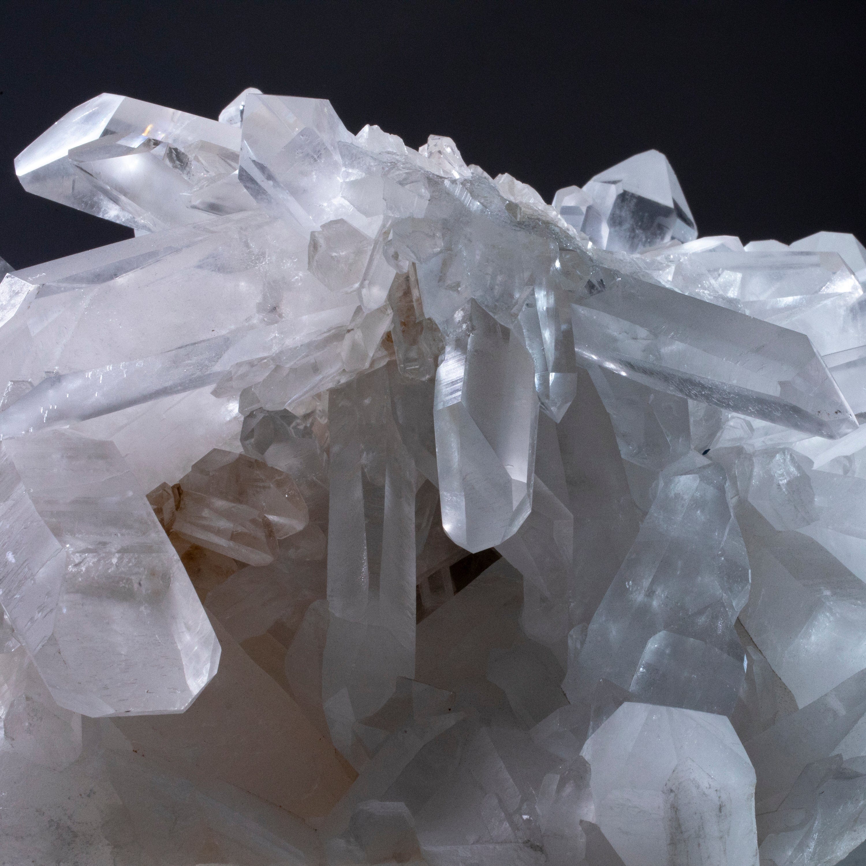 Kalifano Quartz Natural Clear Quartz Cluster Specimen 20" / 64 lbs QC36000.003