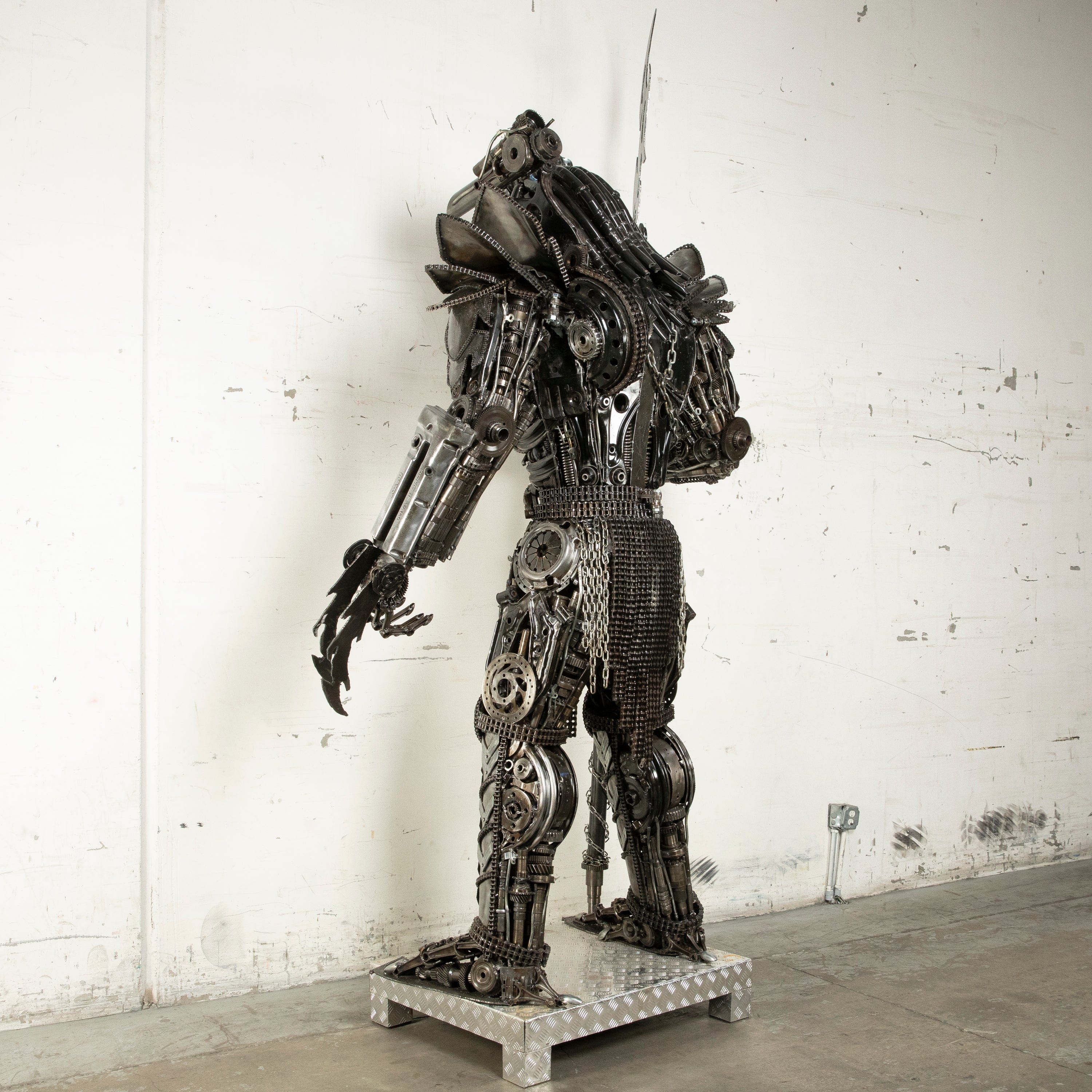 Kalifano Recycled Metal Art 102" Predator Inspired Recycled Metal Art Sculpture RMS-PRED260-S05