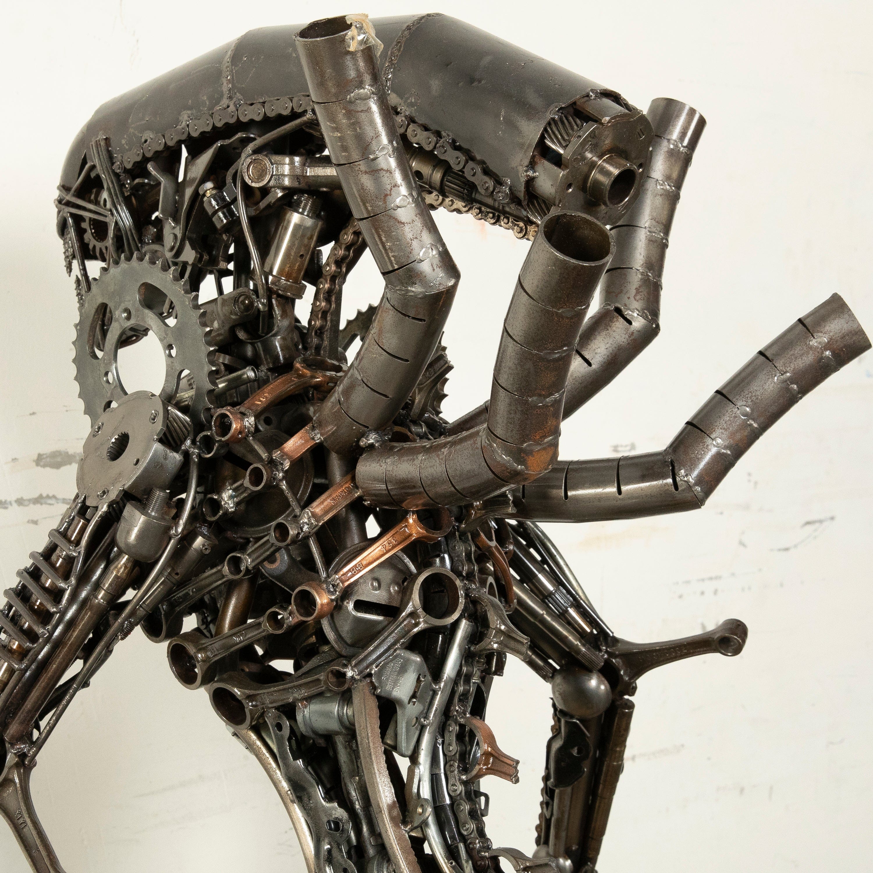 Kalifano Recycled Metal Art 55" Alien Inspired Recycled Metal Art Sculpture RMS-A140-S01