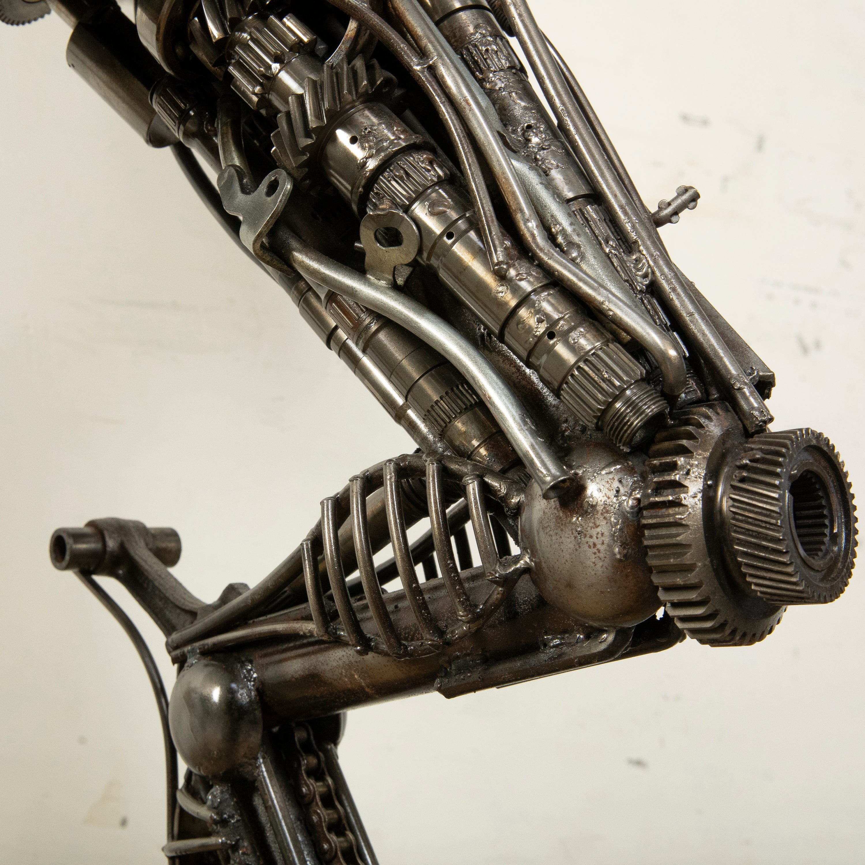 Kalifano Recycled Metal Art 55" Alien Inspired Recycled Metal Art Sculpture RMS-A140-S01