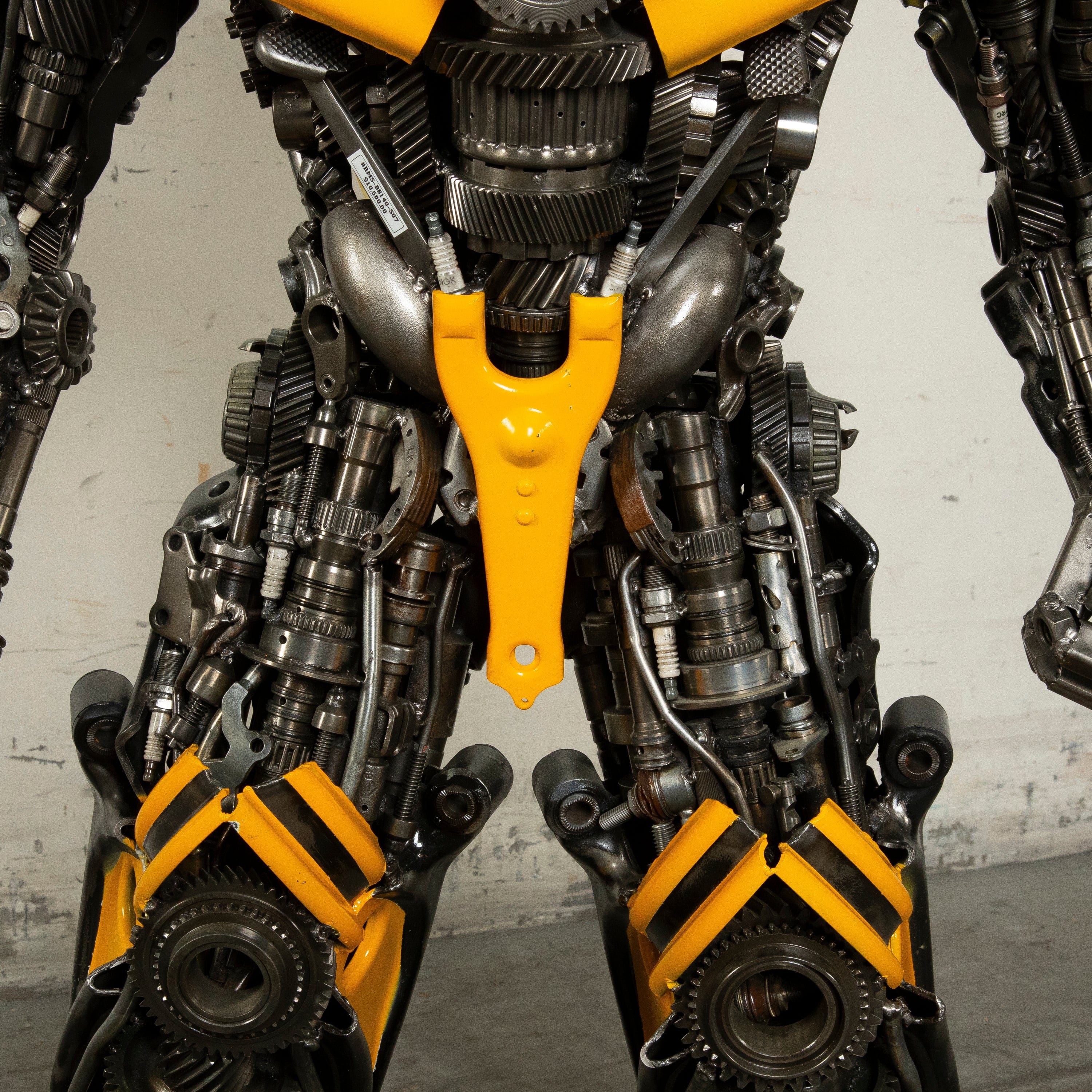 Kalifano Recycled Metal Art 55" Bumblebee Inspired Recycled Metal Art Sculpture RMS-BB140-S07