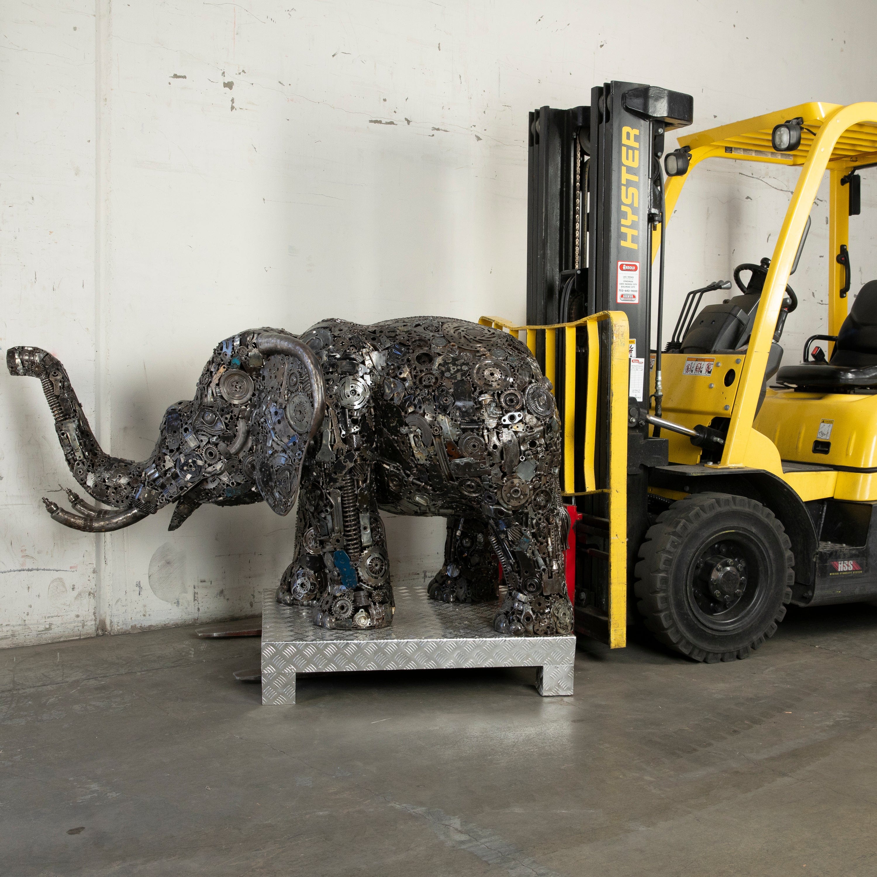 Kalifano Recycled Metal Art 60" Elephant Inspired Recycled Metal Sculpture RMS-ELE150-N