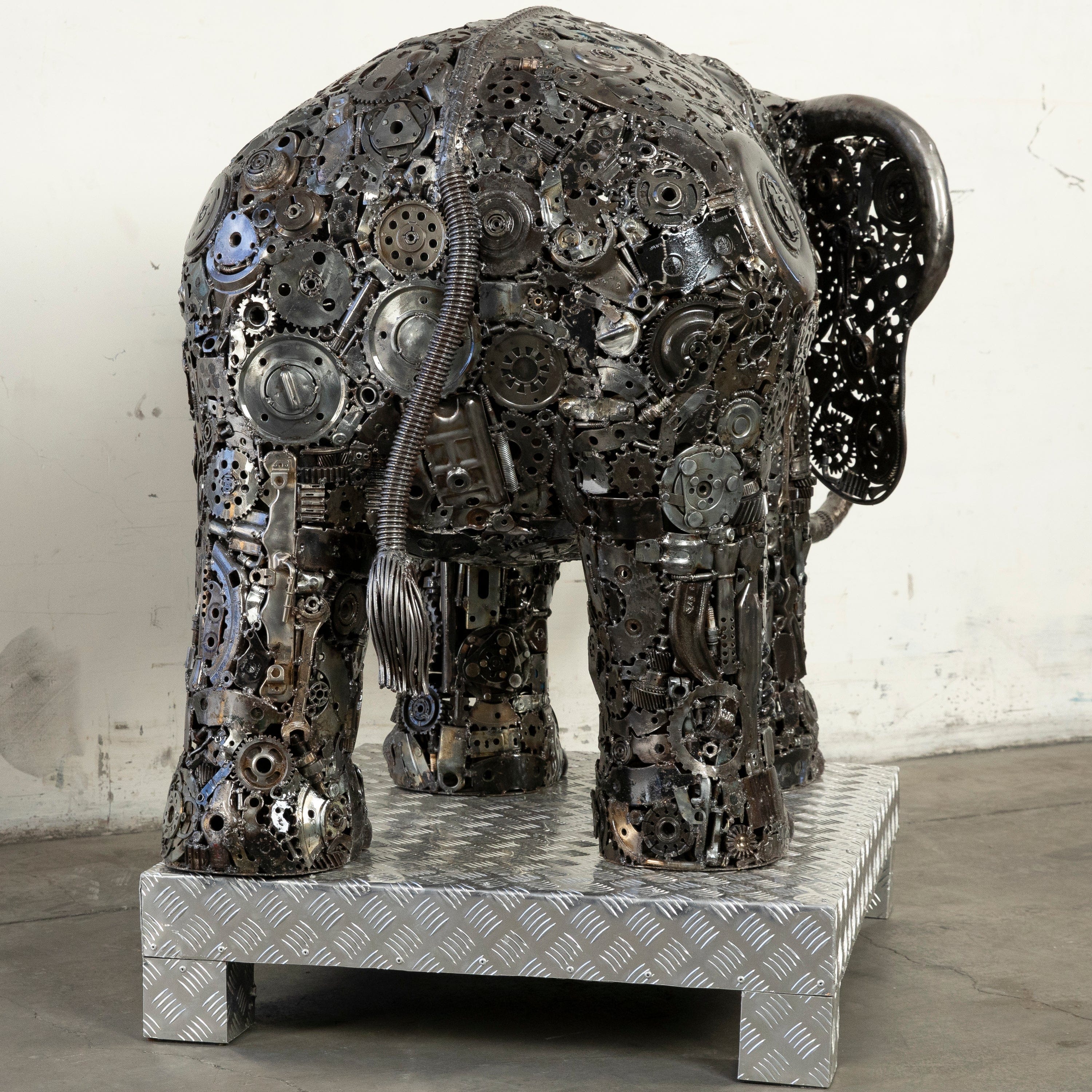 Kalifano Recycled Metal Art 60" Elephant Inspired Recycled Metal Sculpture RMS-ELE150-N