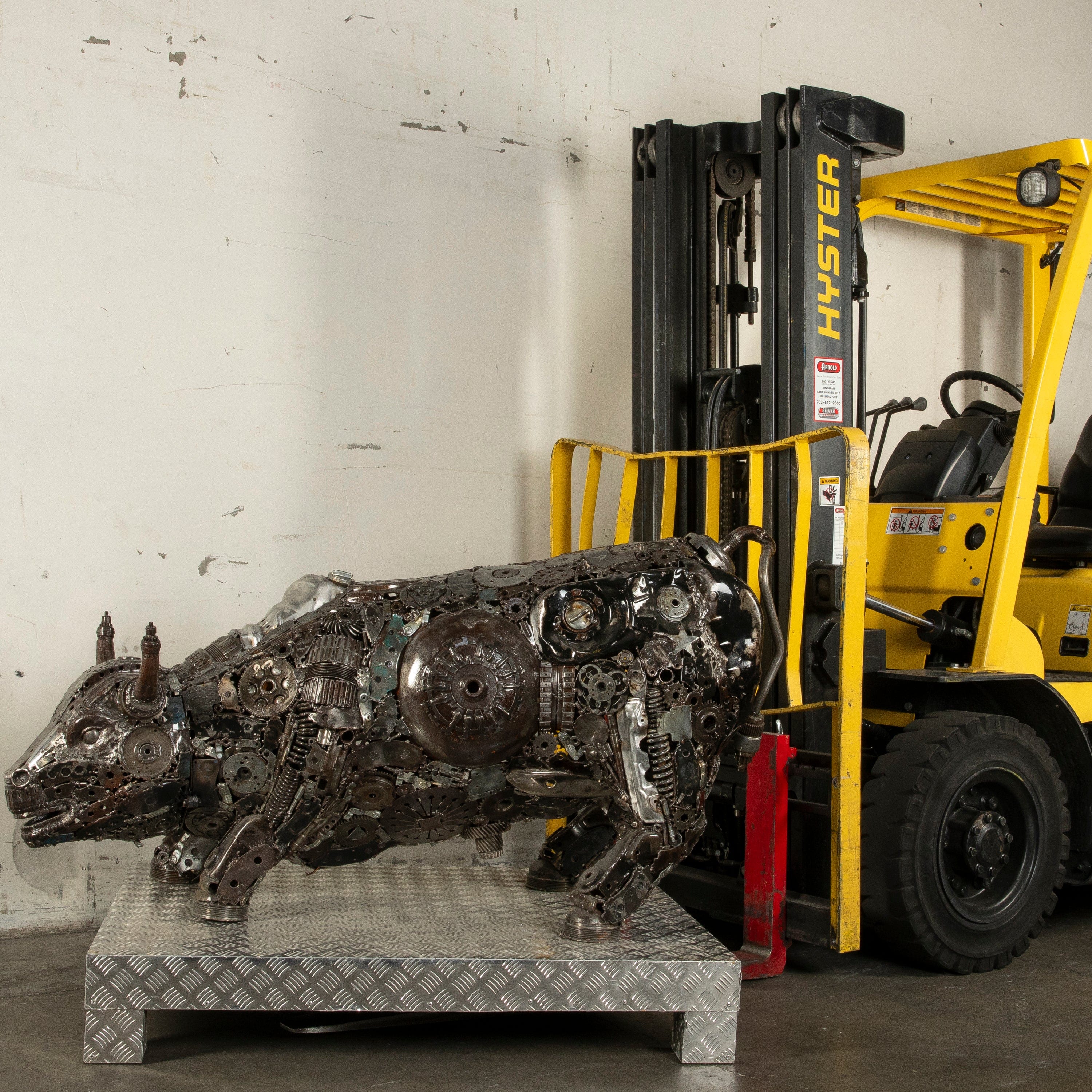 Kalifano Recycled Metal Art 60" Wall Street Bull Inspired Recycled Metal Art Sculpture RMS-BULL150-N