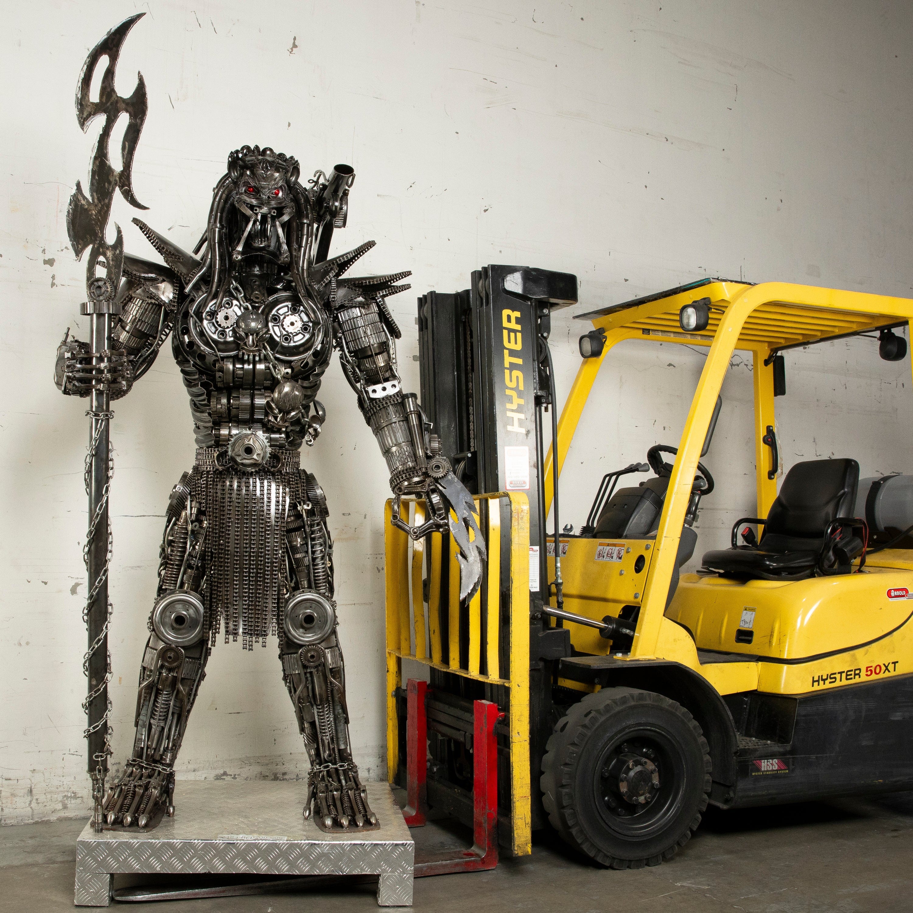 Kalifano Recycled Metal Art 79" Predator Inspired Recycled Metal Art Sculpture RMS-PRED200-S09