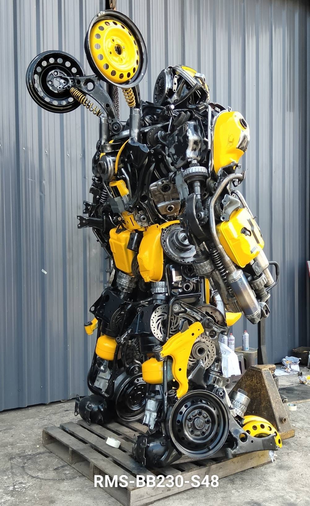 Kalifano Recycled Metal Art 91" Bumblebee Inspired Recycled Metal Art Sculpture RMS-BB230-S48