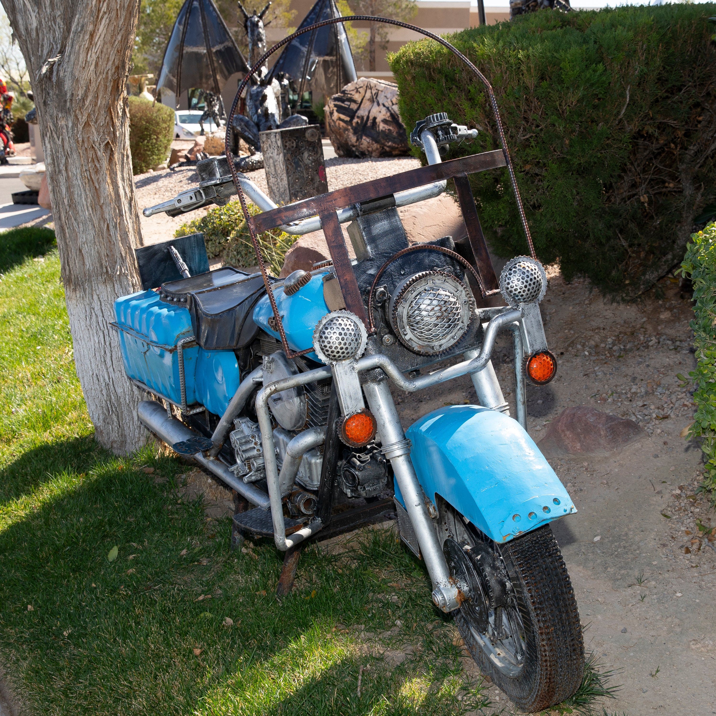 Kalifano Recycled Metal Art 92” Harley Davidson Chopper Inspired Recycled Metal Sculpture RMS-HD160x240-N01