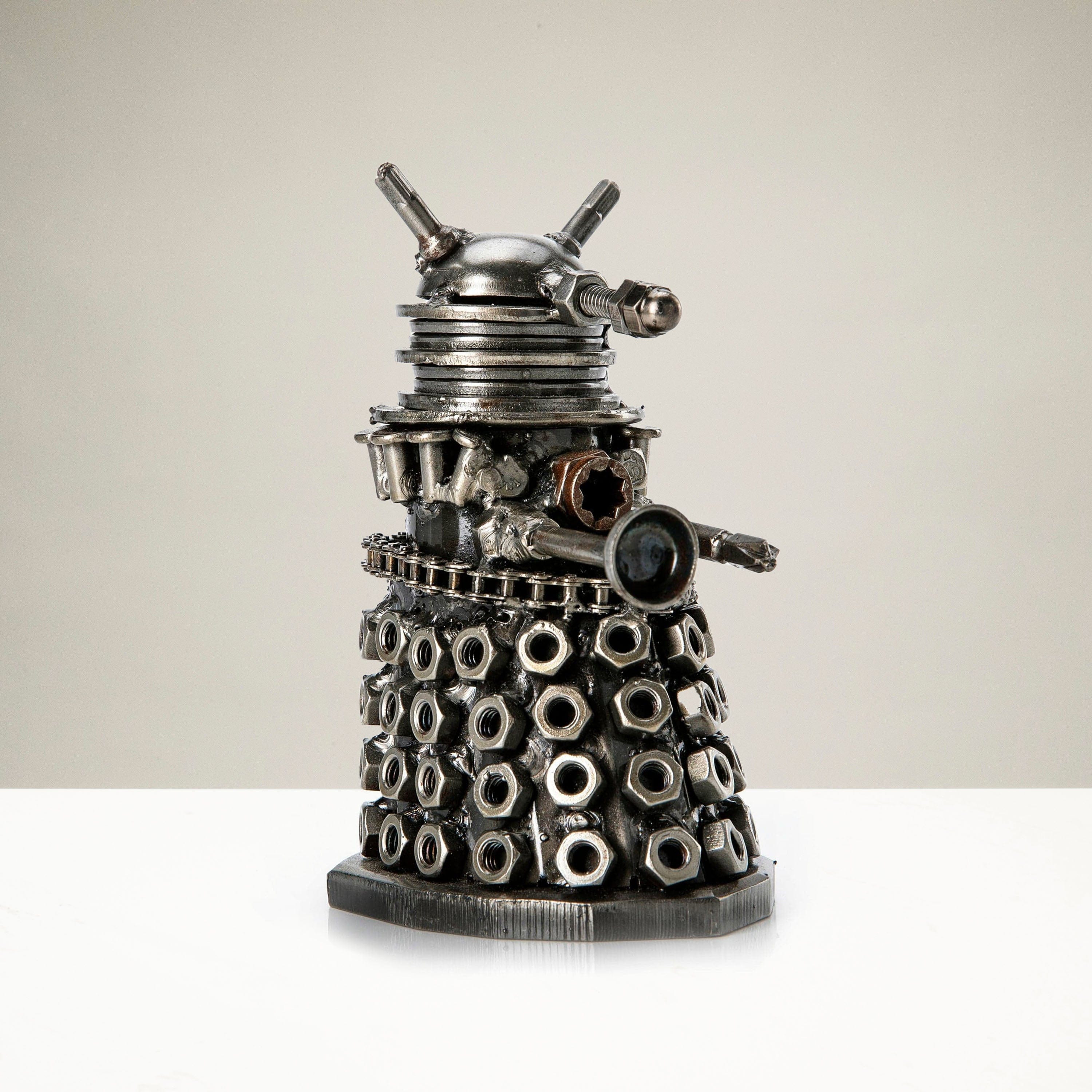 Kalifano Recycled Metal Art Big Dalex Inspired Recycled Metal Sculpture RMS-600D-N