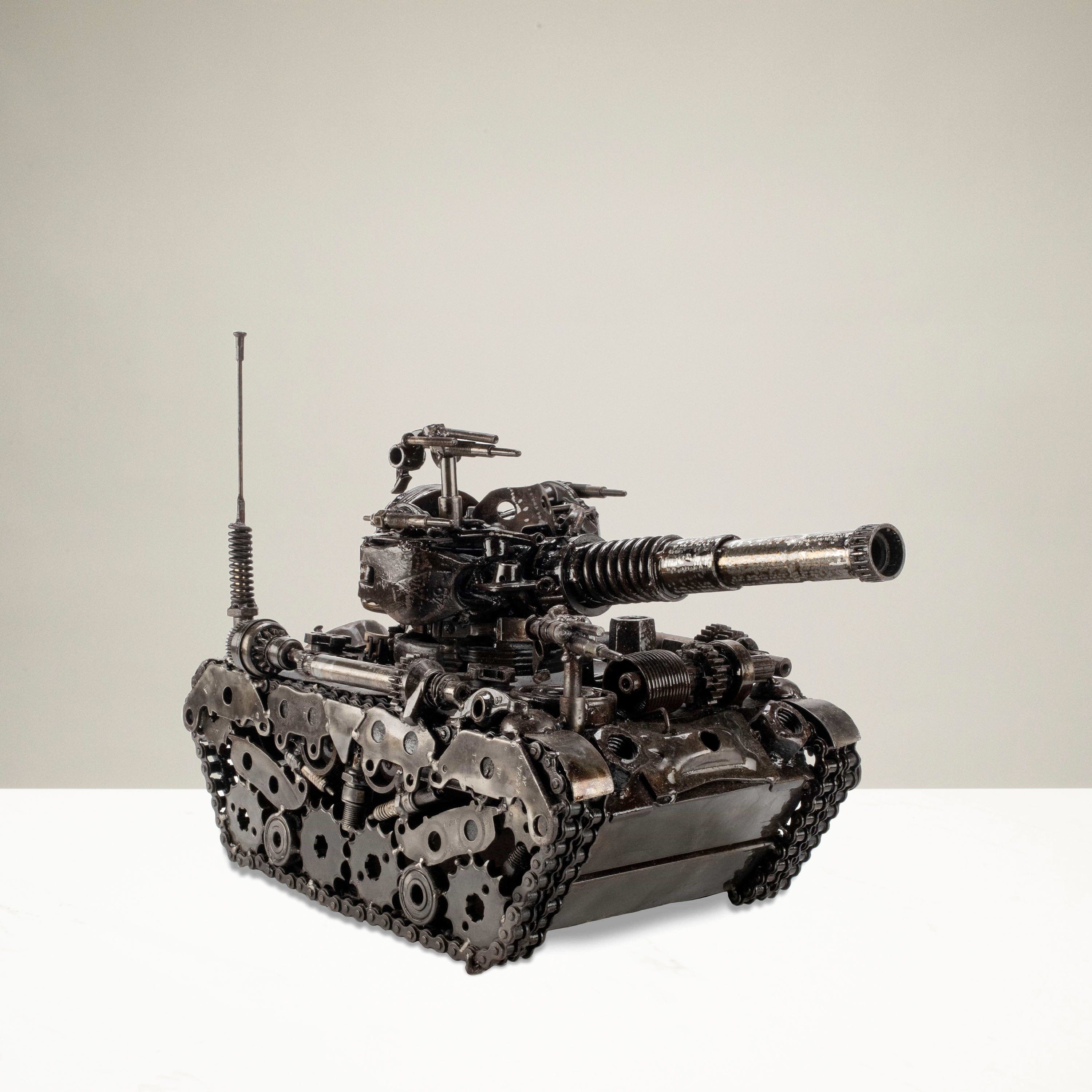 Kalifano Recycled Metal Art Tank Recycled Metal Art Sculpture RMS-TANK30-Y