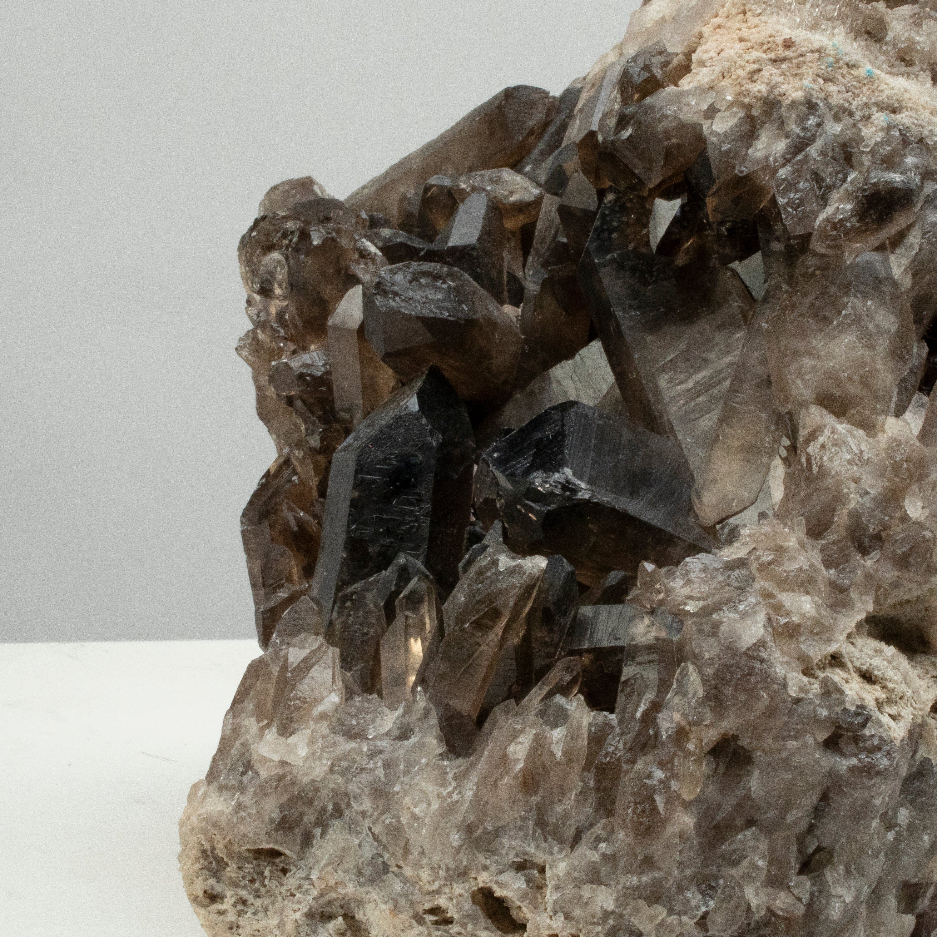 Kalifano Smoky Quartz Smoky Quartz Cluster from Brazil - 13" / 26.7 lbs SQ5000.005