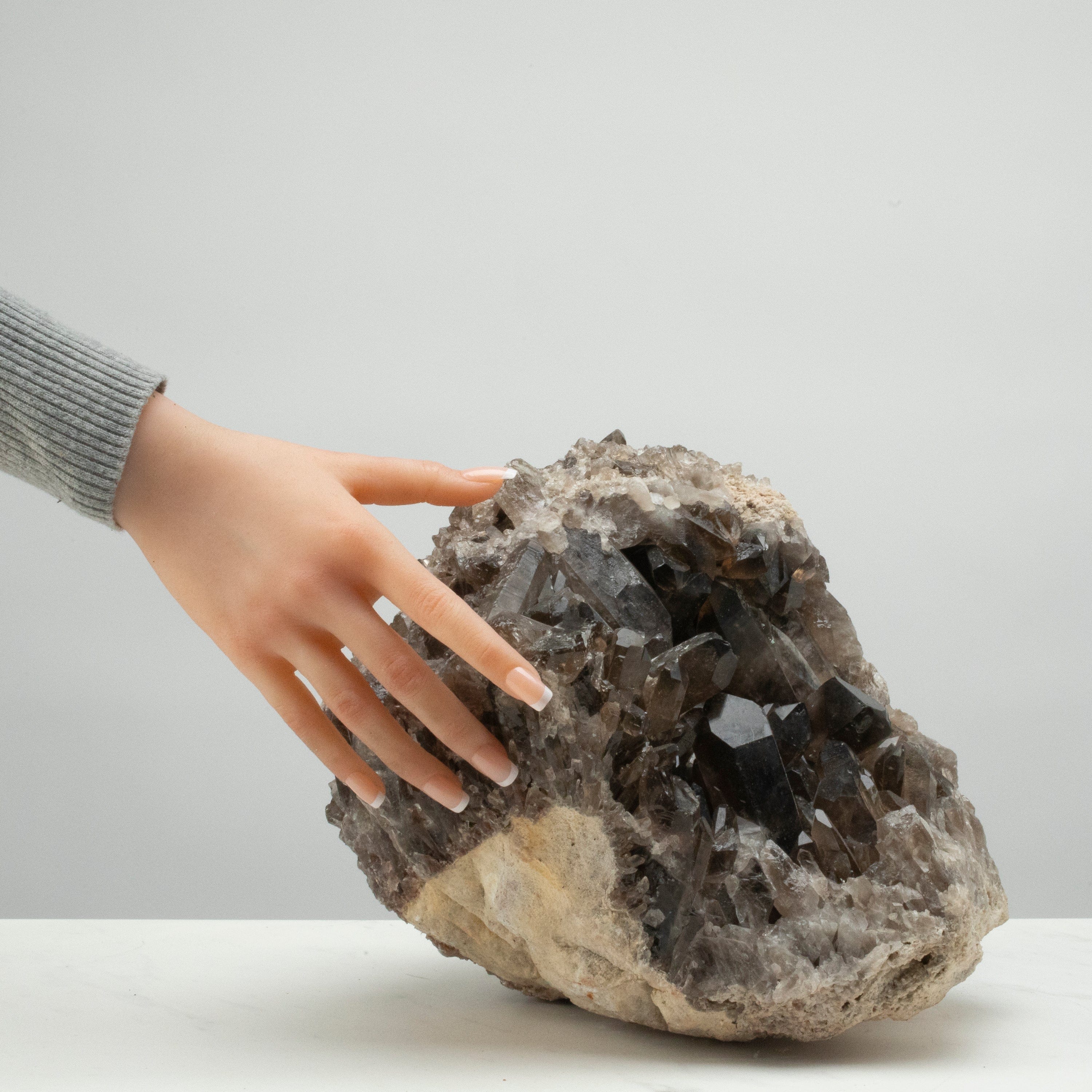 Kalifano Smoky Quartz Smoky Quartz Cluster from Brazil - 13" / 26.7 lbs SQ5000.005