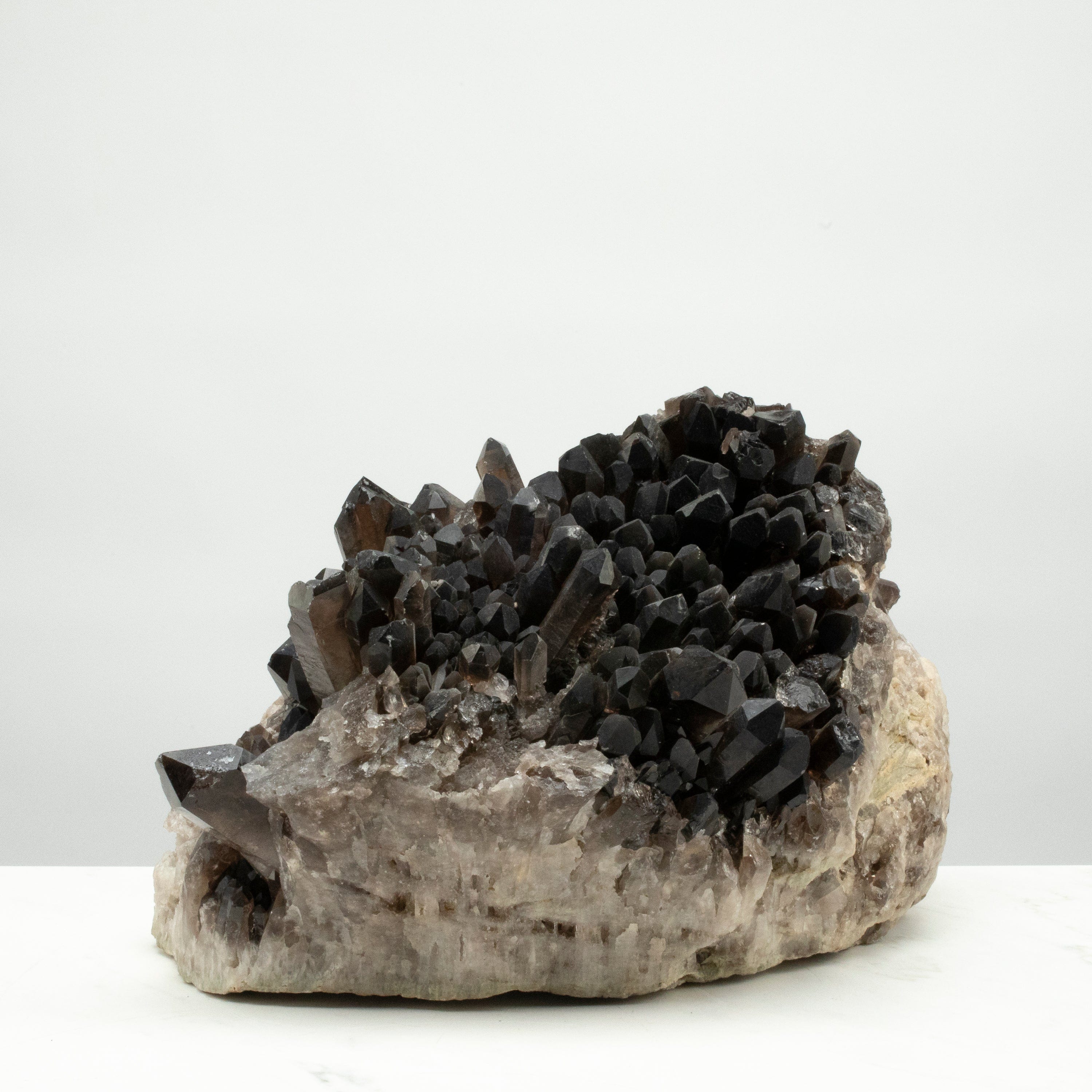 Kalifano Smoky Quartz Smoky Quartz Cluster from Brazil - 15" / 39.2 lbs SQ7800.005