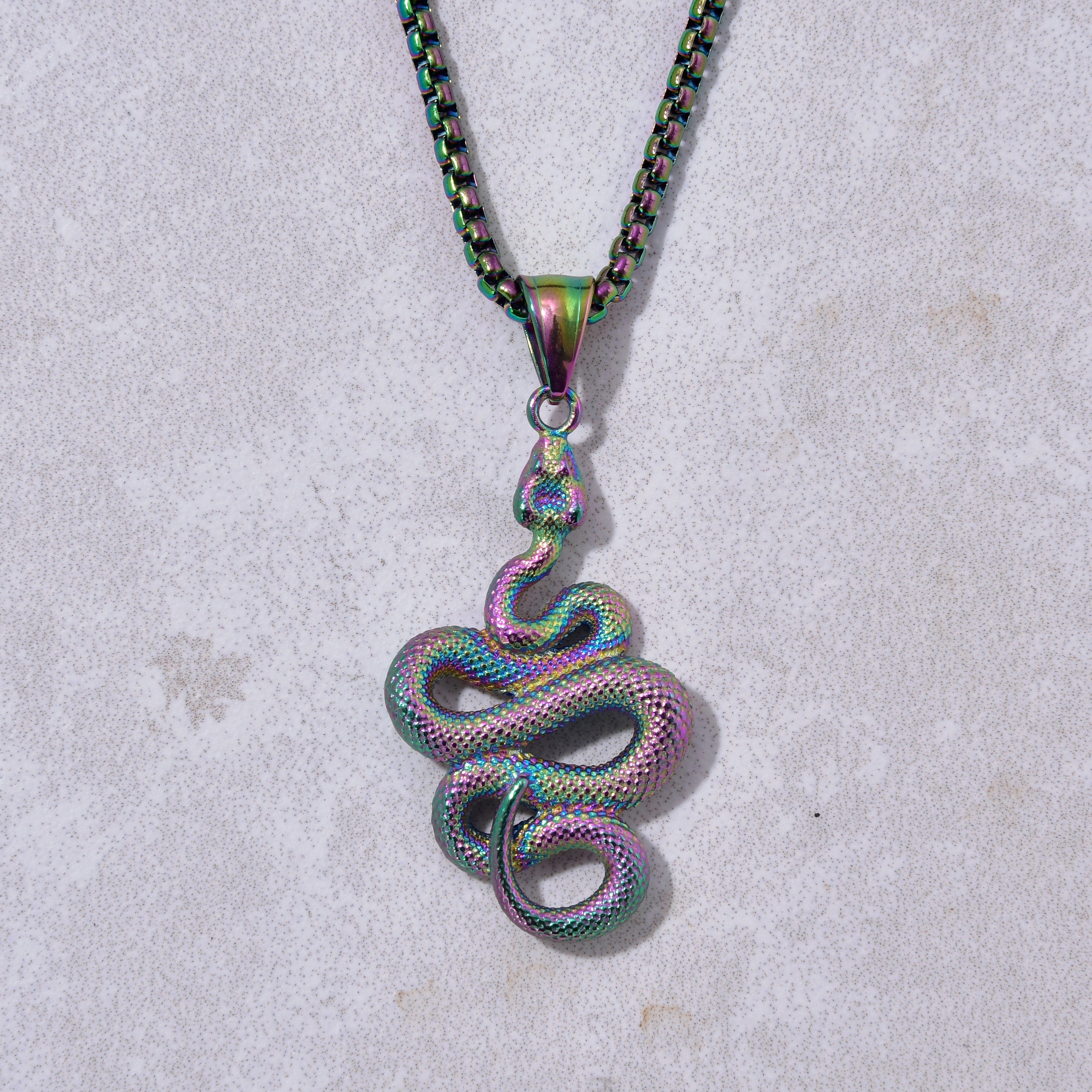 Kalifano Steel Hearts Jewelry Aurora Borealis Steel Hearts Necklace SHN535-AB
