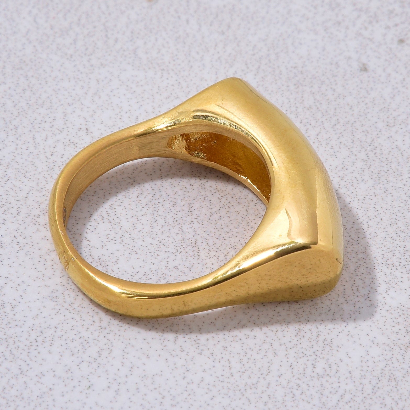 Kalifano Steel Hearts Jewelry Gold Signet Steel Hearts Ring