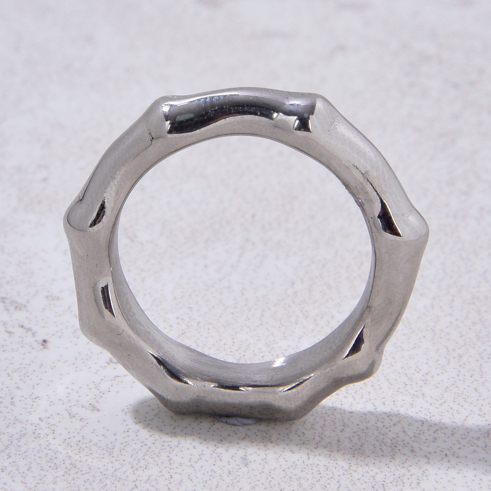 Kalifano Steel Hearts Jewelry Silver Bamboo Joint Steel Hearts Ring