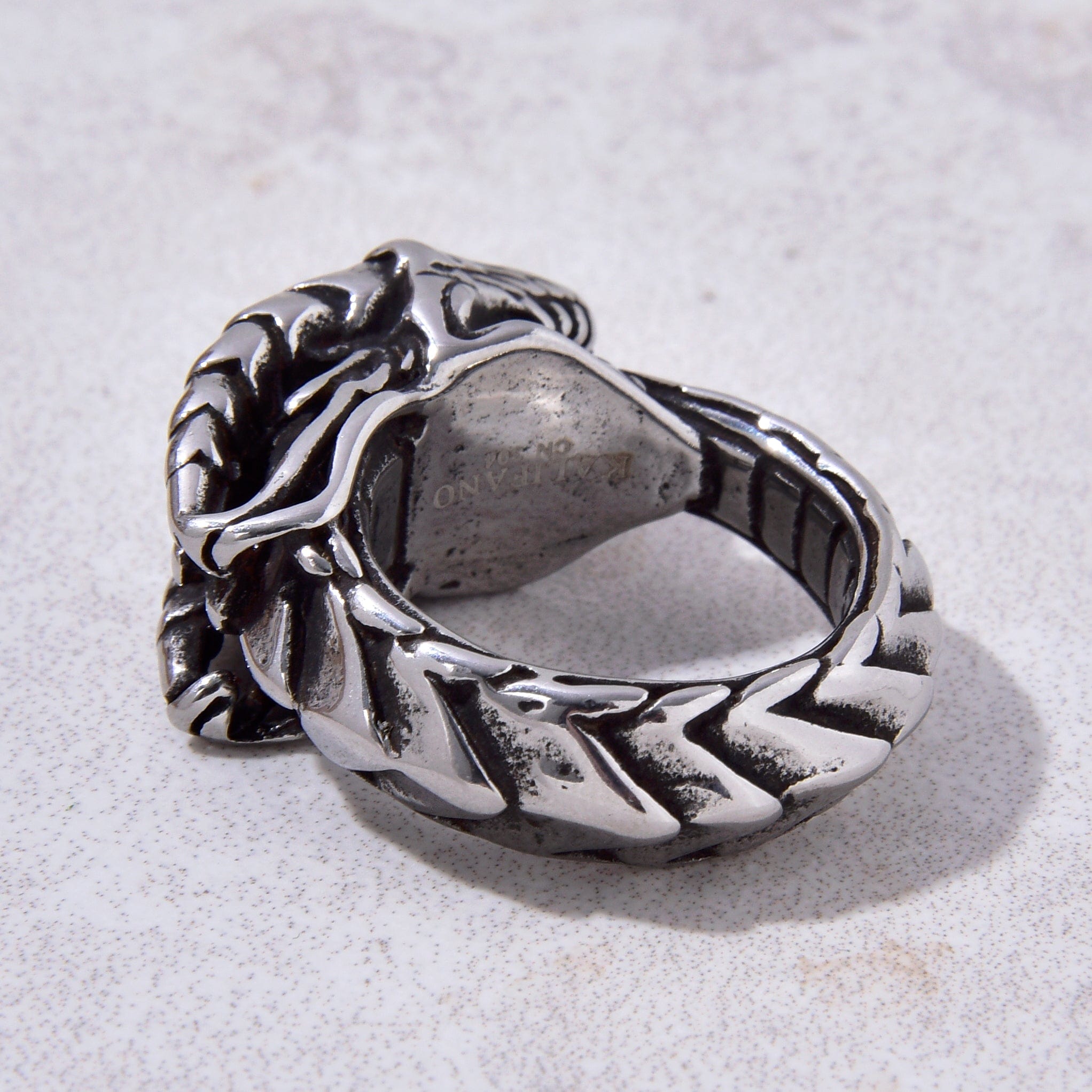 Kalifano Steel Hearts Jewelry Silver Flood Dragon Steel Hearts Ring