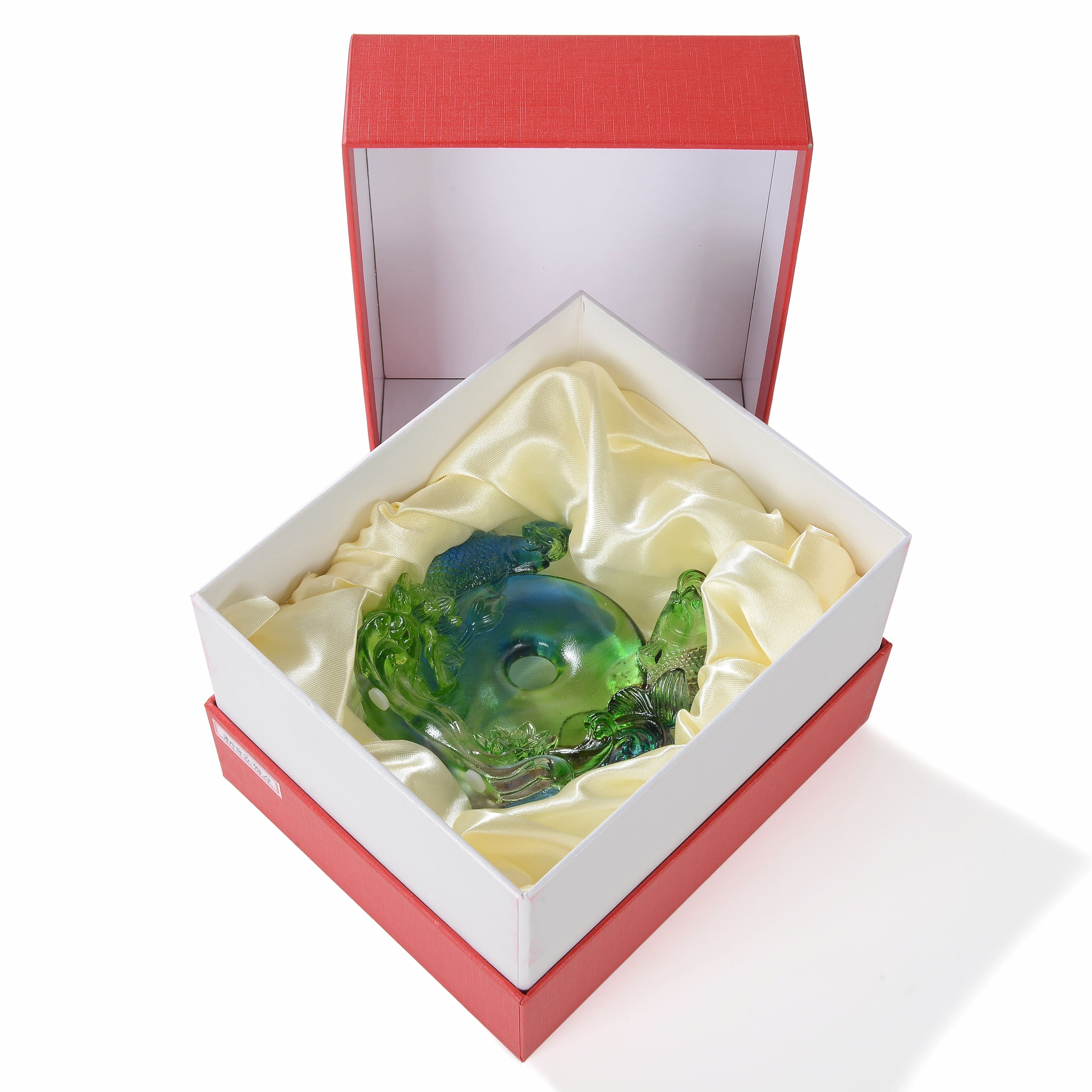 Kalifano Crystal Carving Beautiful Fish Stream of Life Crystal Carving - A Symbol of Abundance and Prosperity CR260-FIS