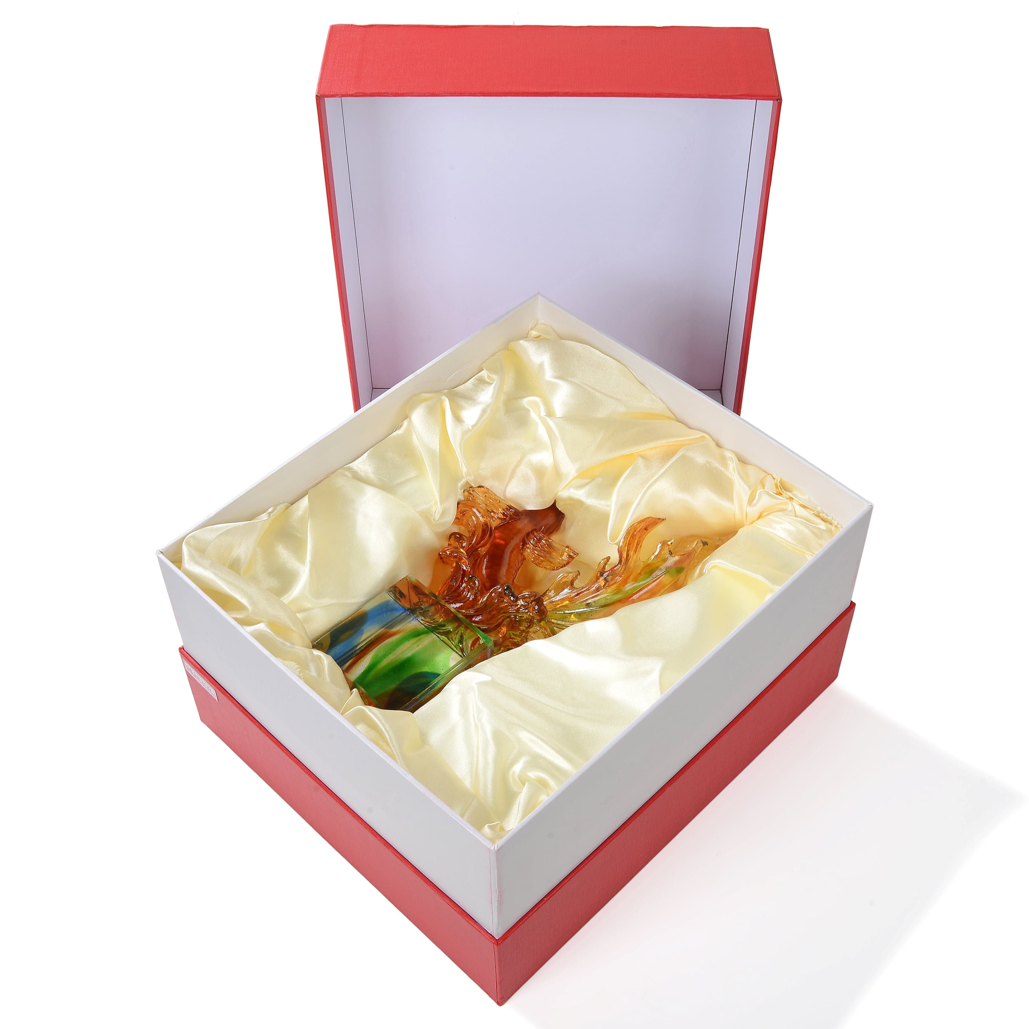 Kalifano Crystal Carving Magnificent Koi Fish Crystal Carving - A Symbol of Perseverance and Good Fortune CR1200-KOI