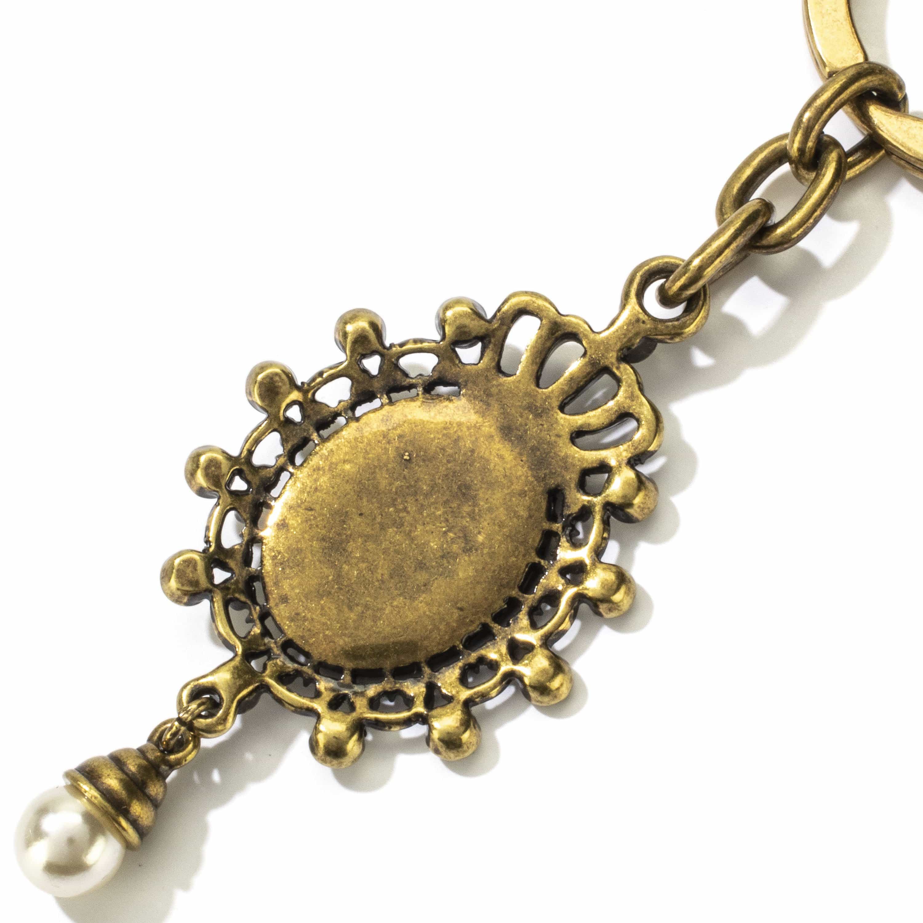 Kalifano Crystal Keychains Antique Cameo Keychain Made with Swarovski Crystals SKC-191