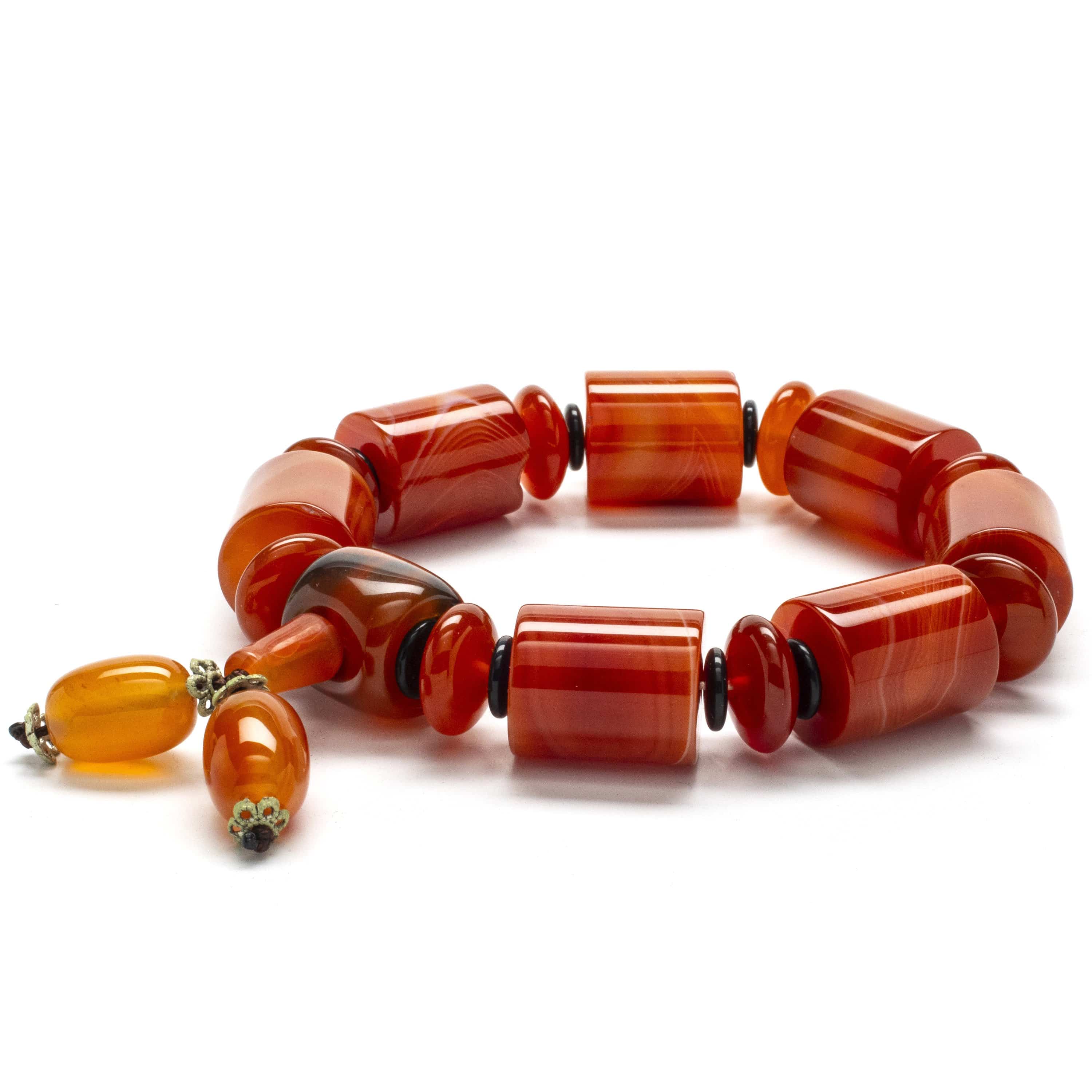 Kalifano Gemstone Bracelets Carnelian with Carnelian and Black Agate Gemstone Elastic Braceletwith Tassel WHITE-BGP-021