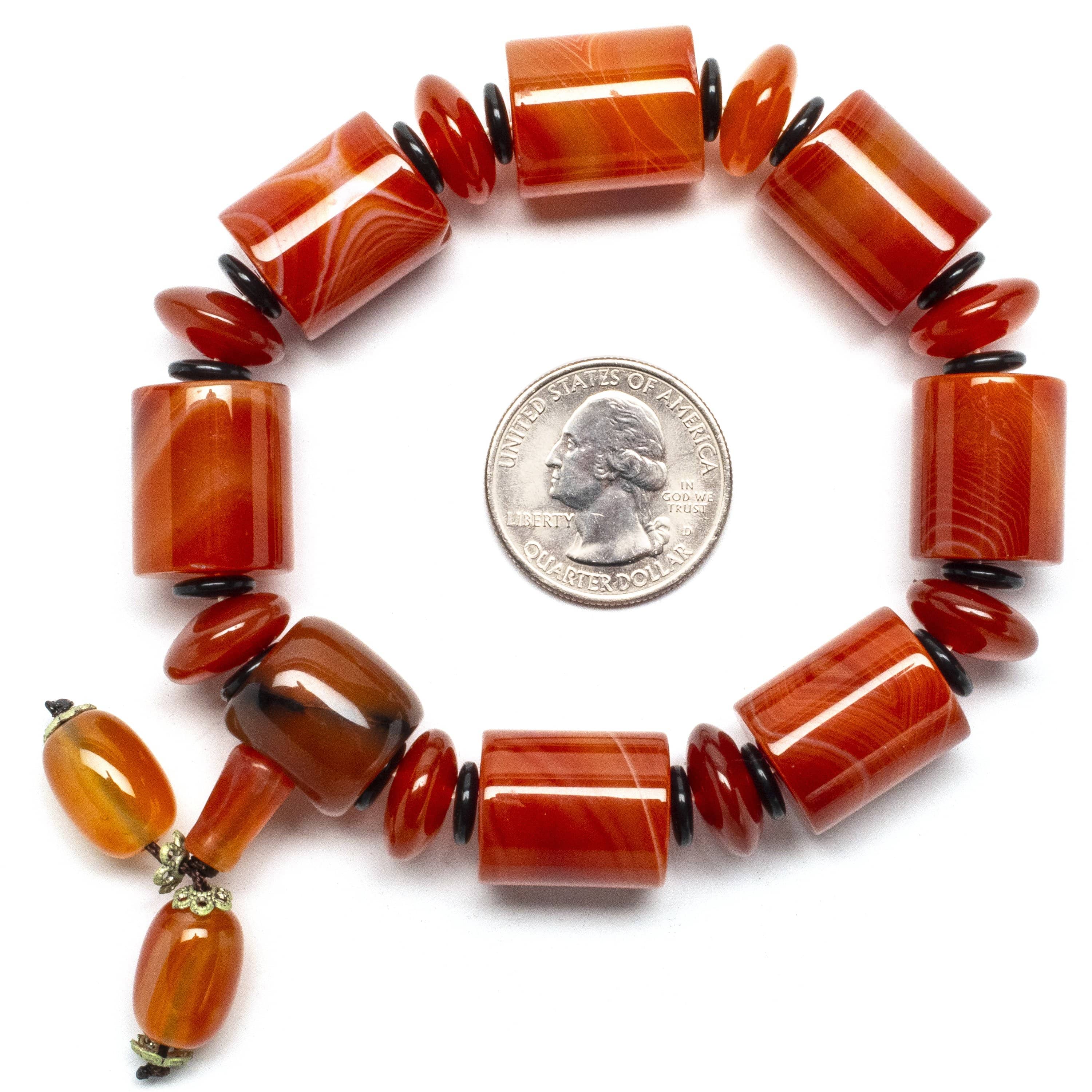 Kalifano Gemstone Bracelets Carnelian with Carnelian and Black Agate Gemstone Elastic Braceletwith Tassel WHITE-BGP-021