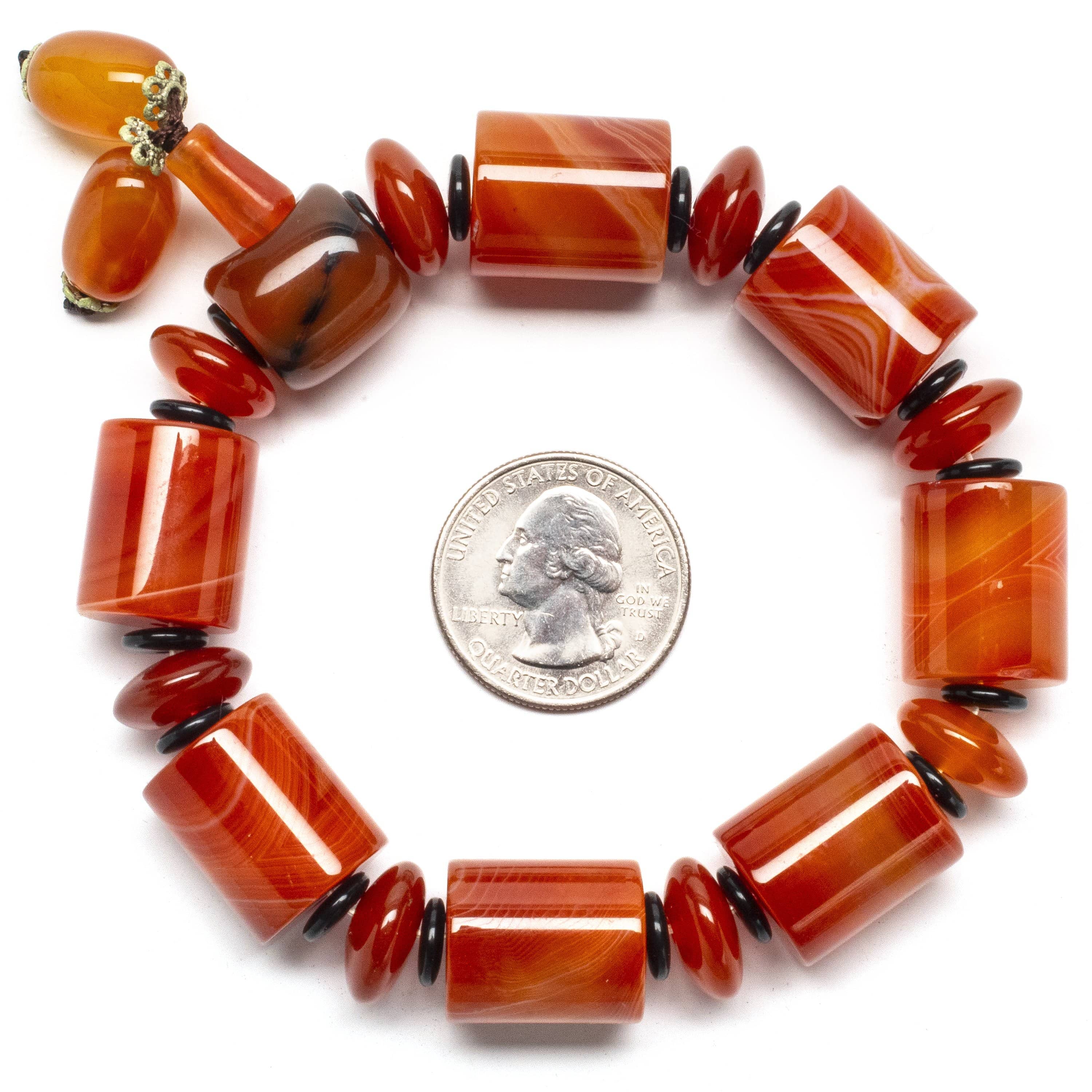 Kalifano Gemstone Bracelets Carnelian with Carnelian and Black Agate Gemstone Elastic Braceletwith Tassel WHITE-BGP-021