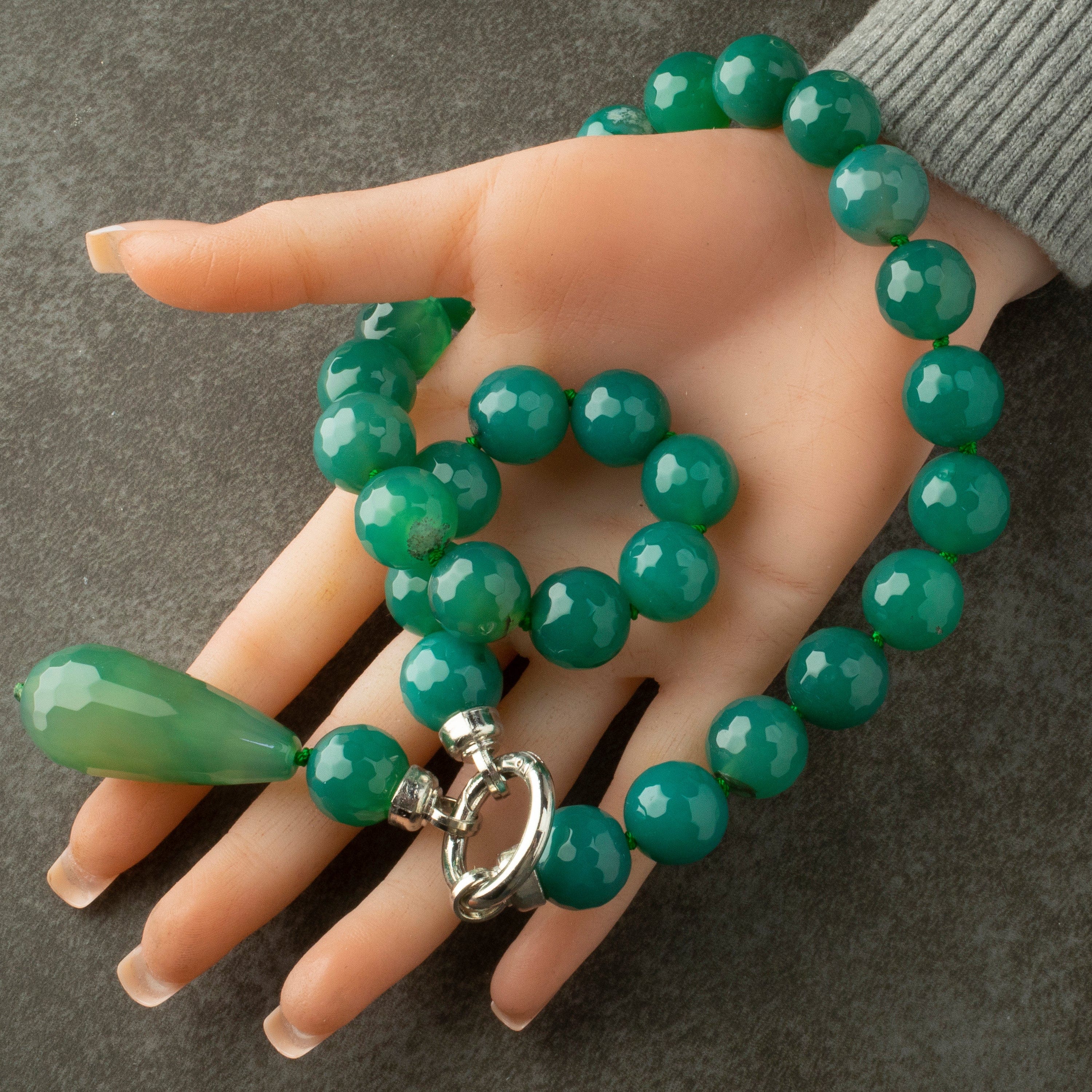 Kalifano Jewelry PLAT-NGP-BA4 - Drop Green Brazilian Agate Necklace PLAT-NGP-BA4