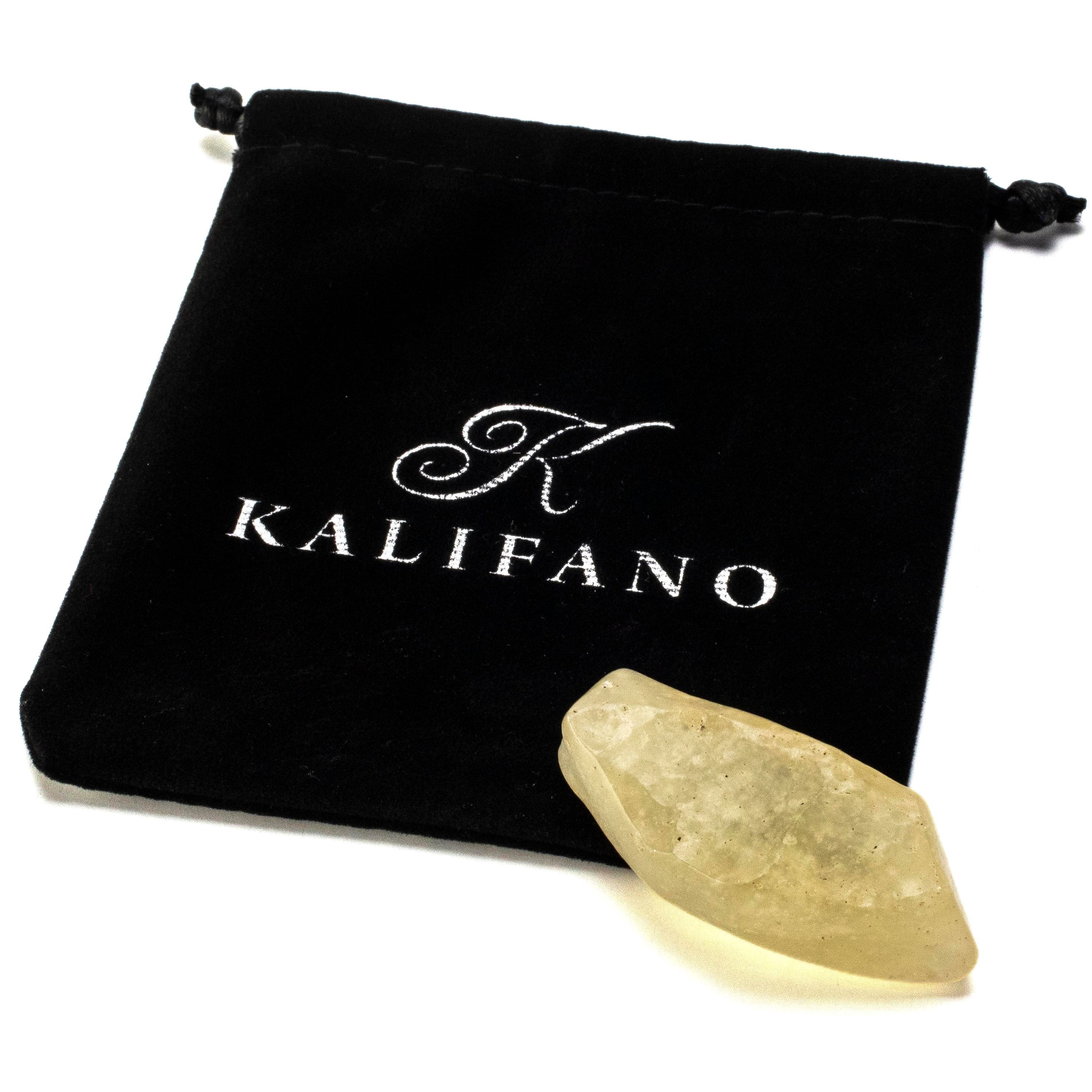 Kalifano Libyan Desert Glass Libyan Desert Glass Tektite - 22 g LG600.015
