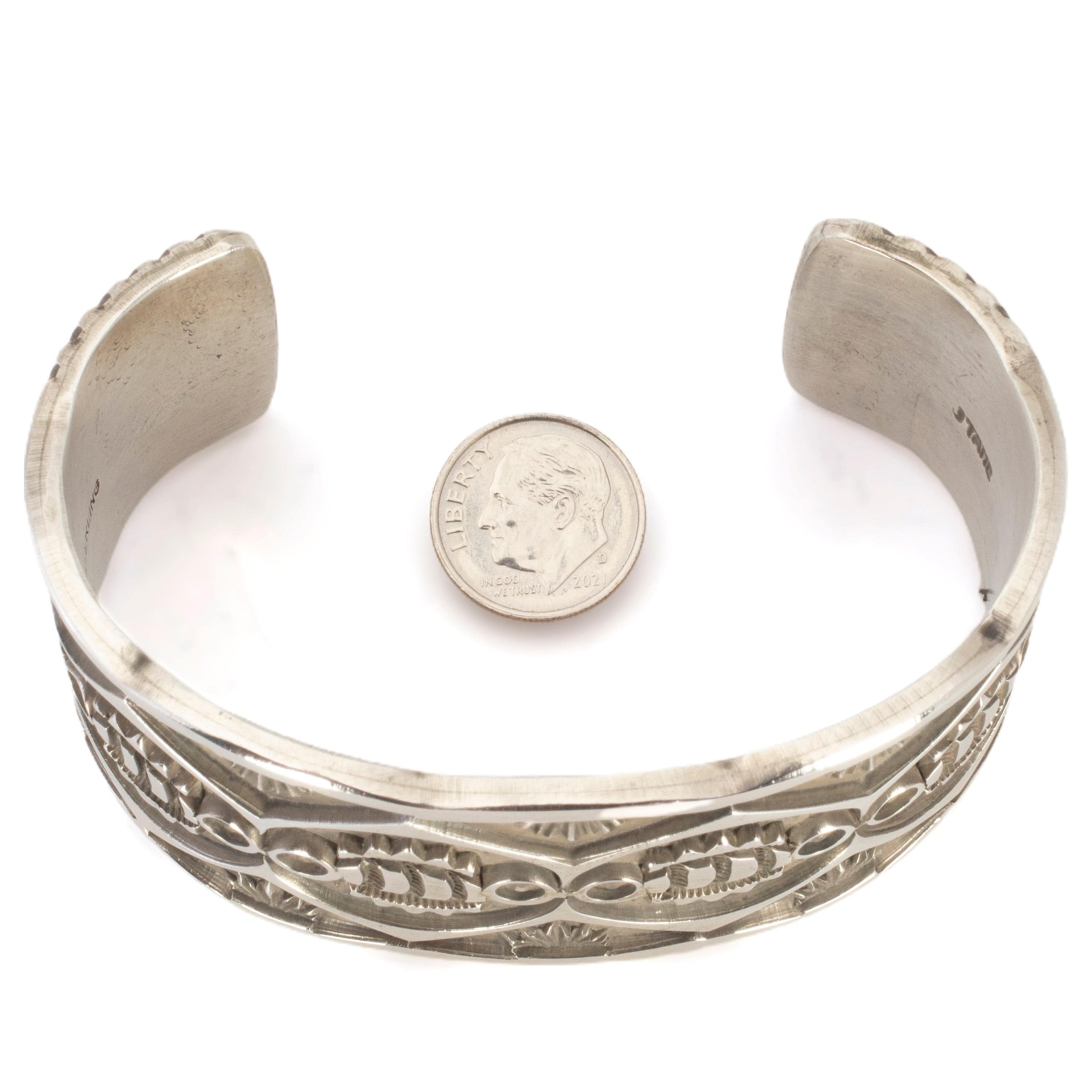 Kalifano Native American Jewelry Jerrold Tahe Navajo USA Native American Made 925 Sterling Silver Cuff NAB2600.003