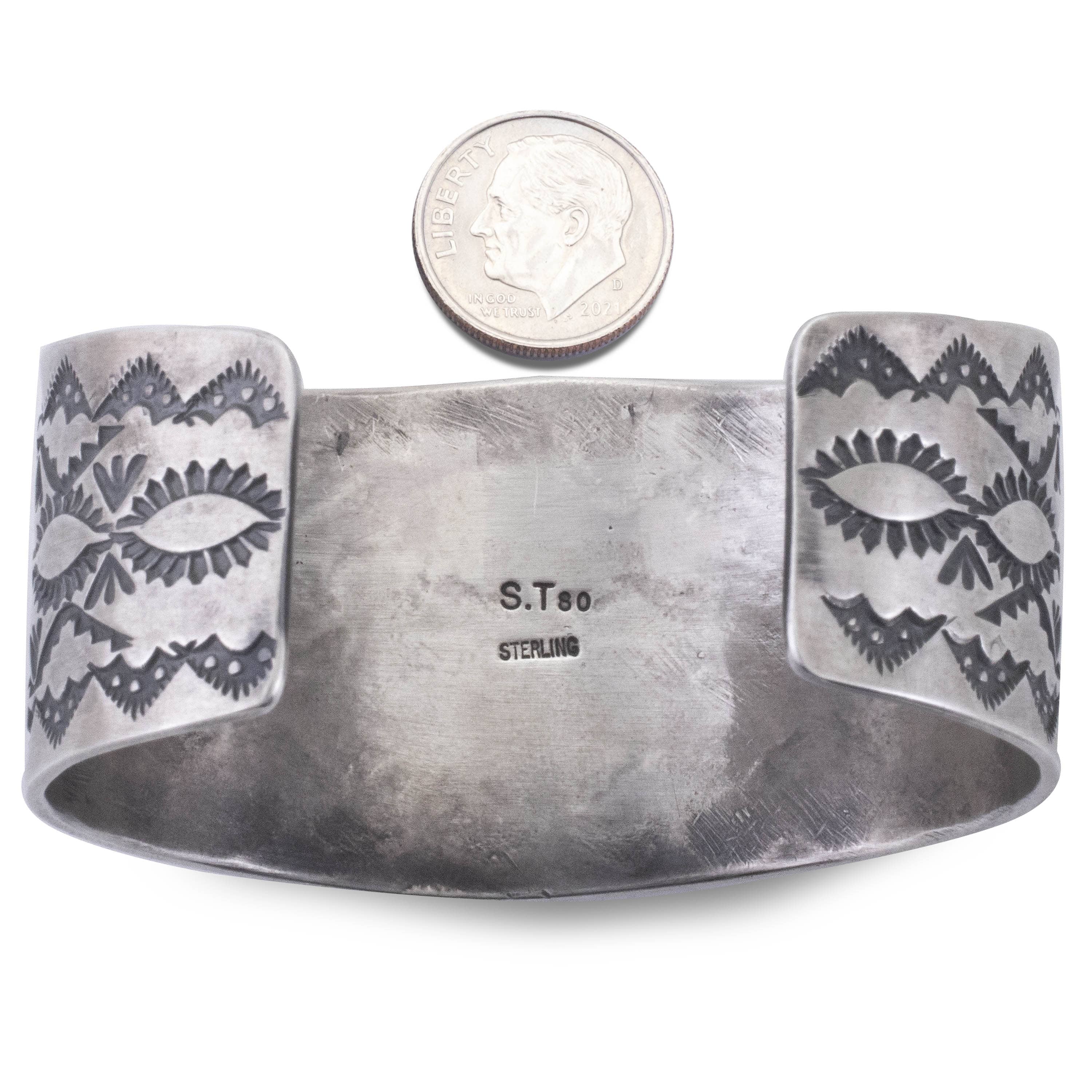 Kalifano Native American Jewelry Sheila Tso Navajo Coral USA Native American Made 925 Sterling Silver Cuff NAB4200.002