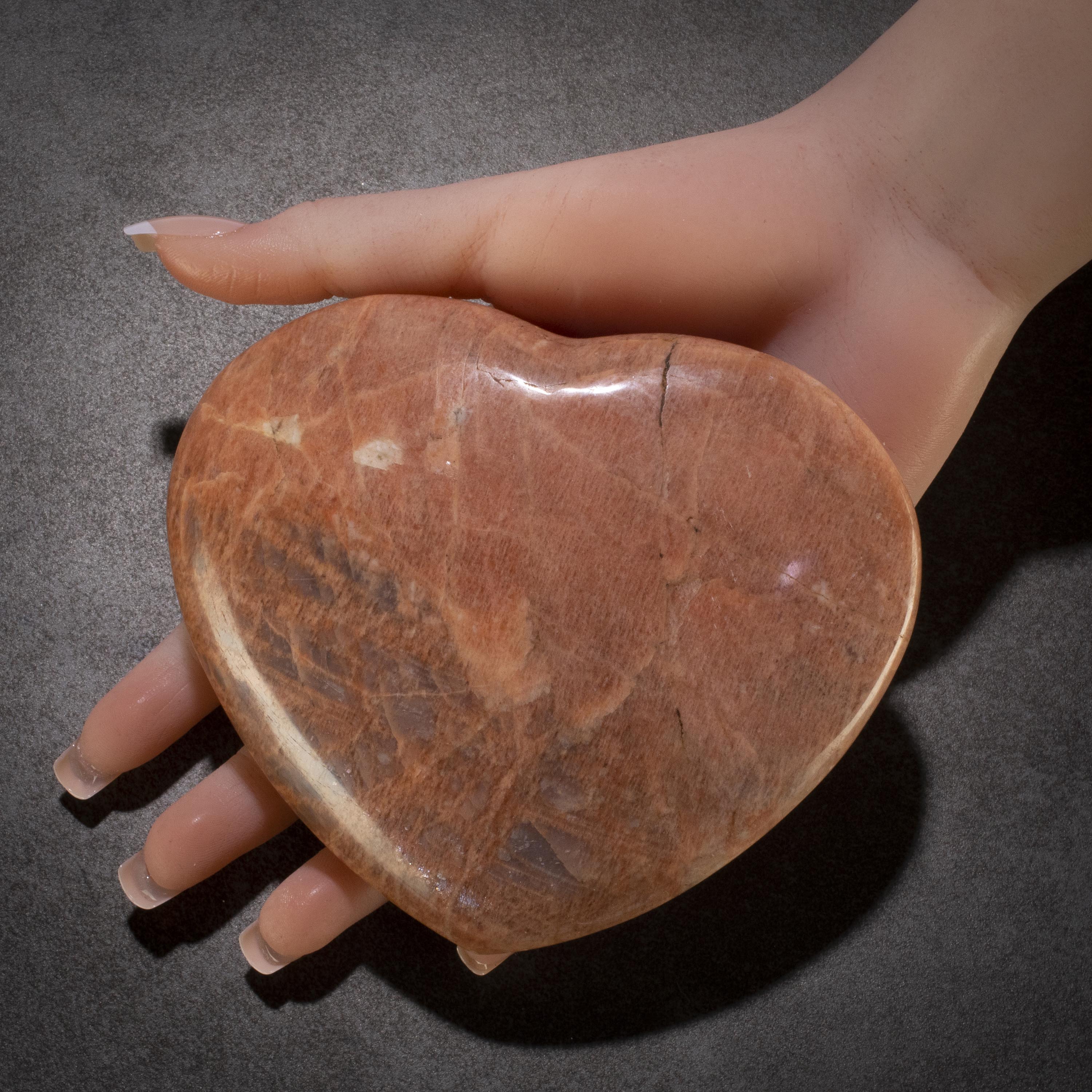 KALIFANO Peach Moonstone Peach Moonstone Gemstone Heart Carving 800g / 5in. GH800-PM