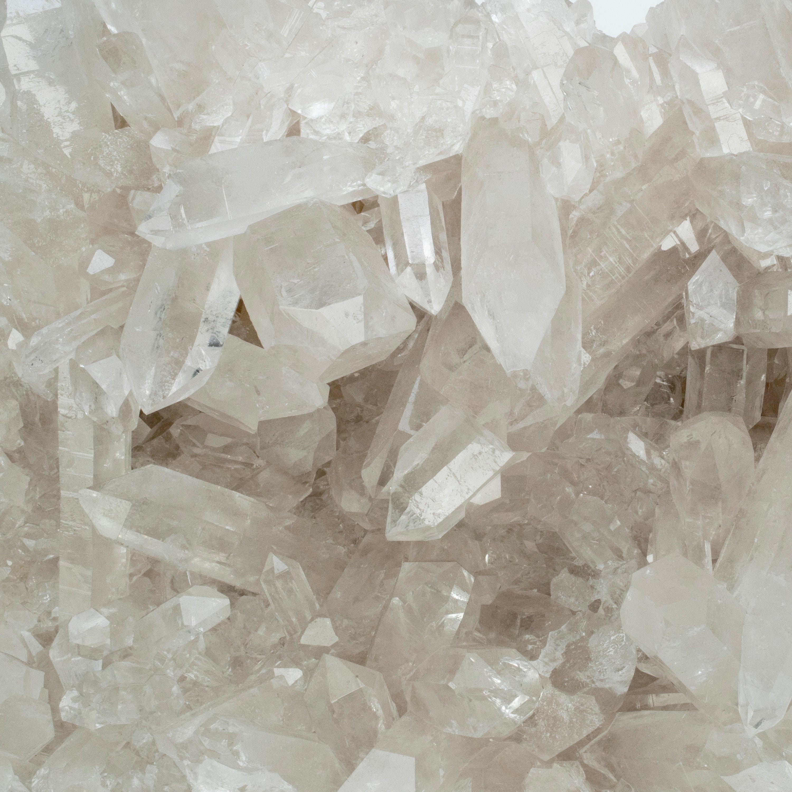 Kalifano Quartz Natural Brazilian Clear Quartz Cluster - 21” / 86 lbs QC72000.002