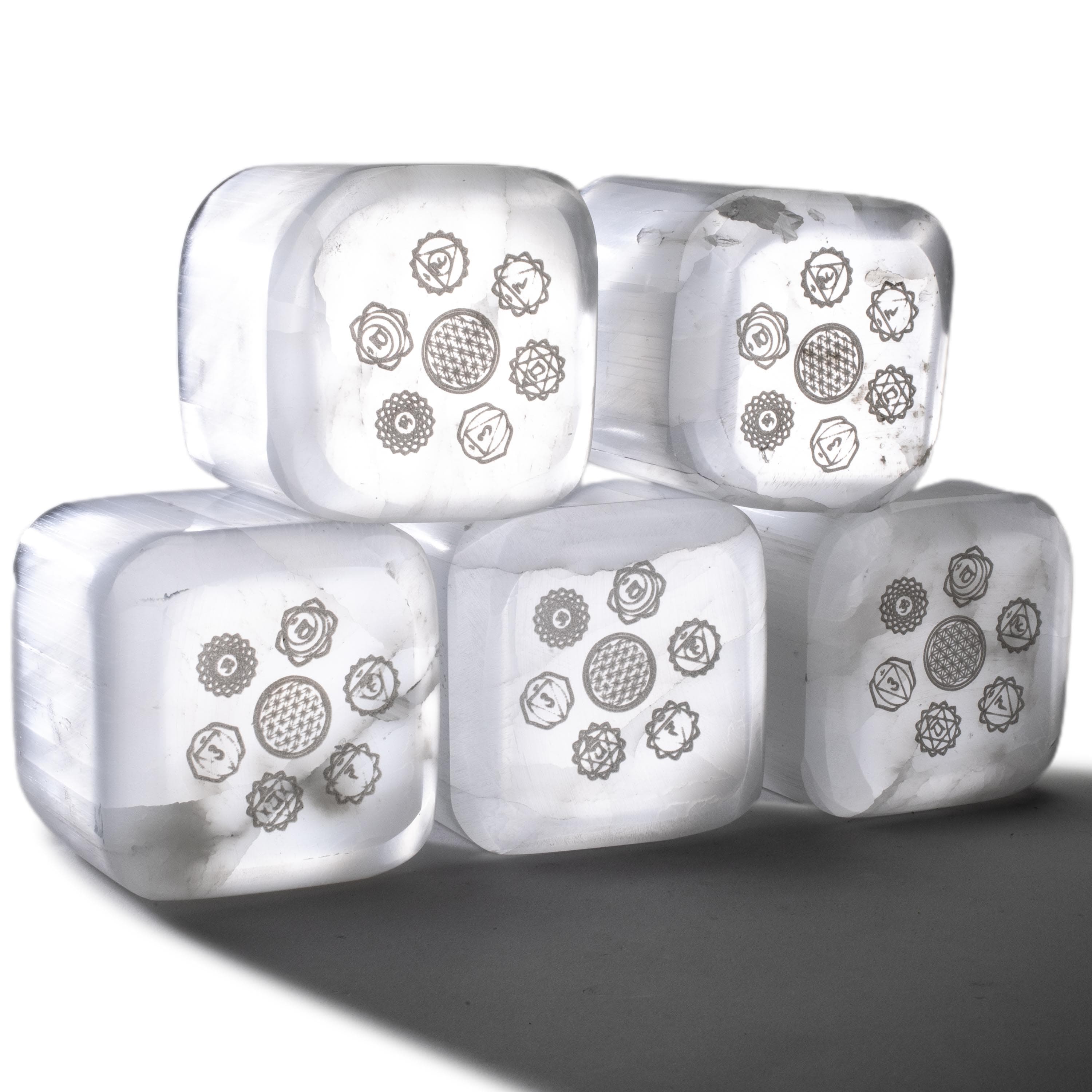 KALIFANO Selenite Selenite Chakra Crystal Charging Cube SC80-C