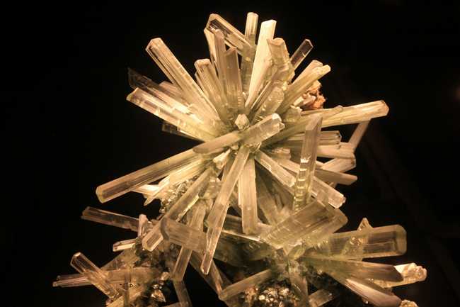 How Is Selenite Formed?