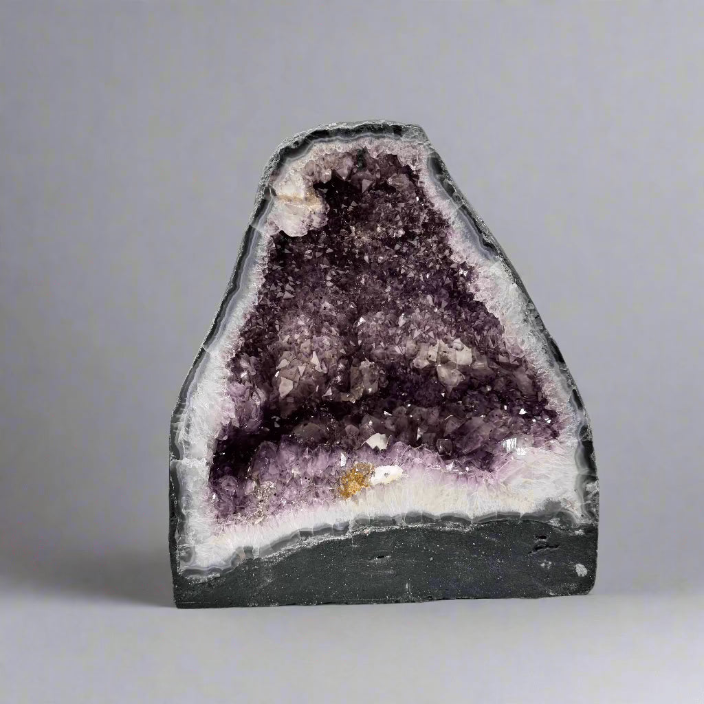 Kalifano Amethyst Amethyst Geode Cathedral from Brazil - 12" / 32 lbs BAG4000.014
