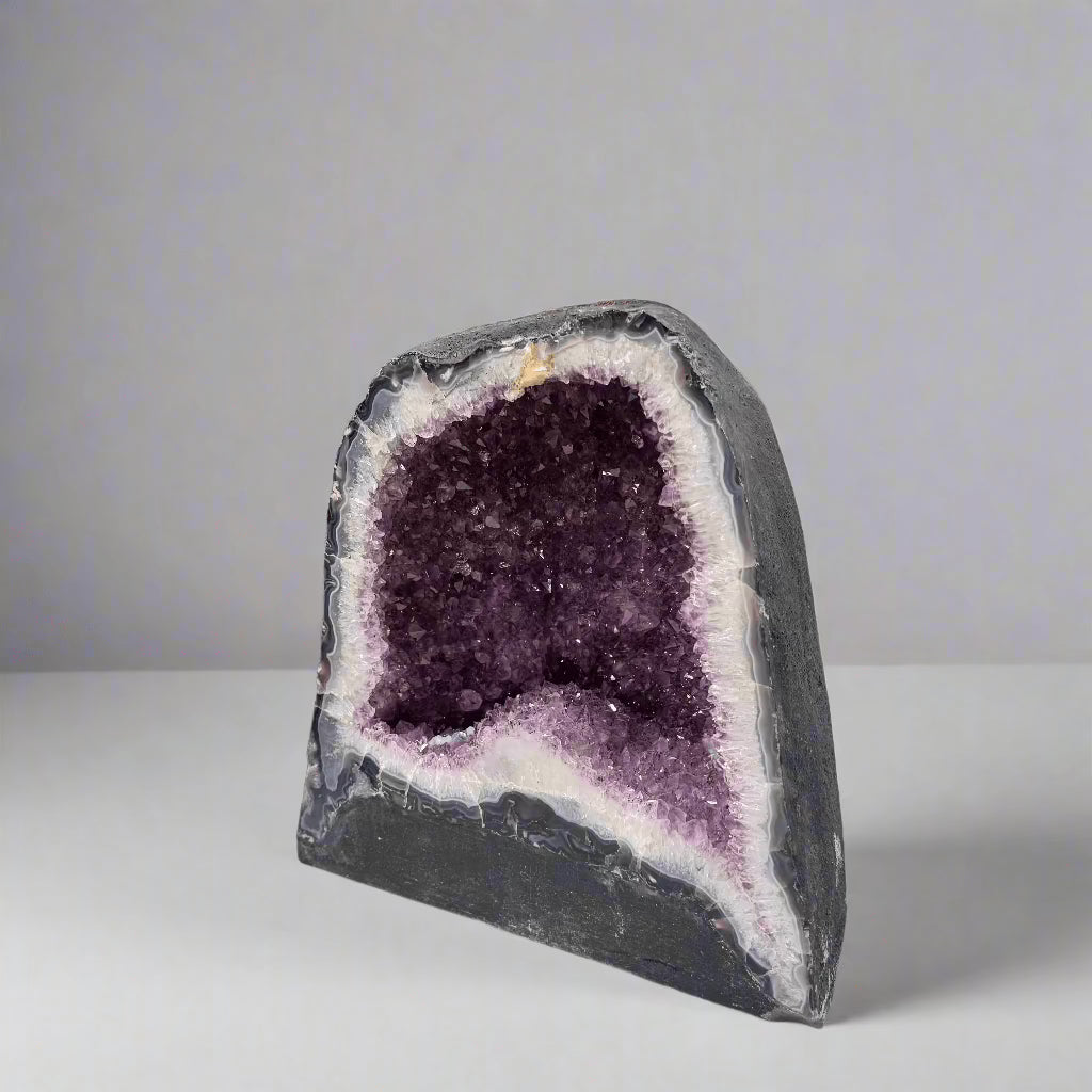 Kalifano Amethyst Amethyst Geode Cathedral from Brazil - 12" / 43 lbs BAG4200.004