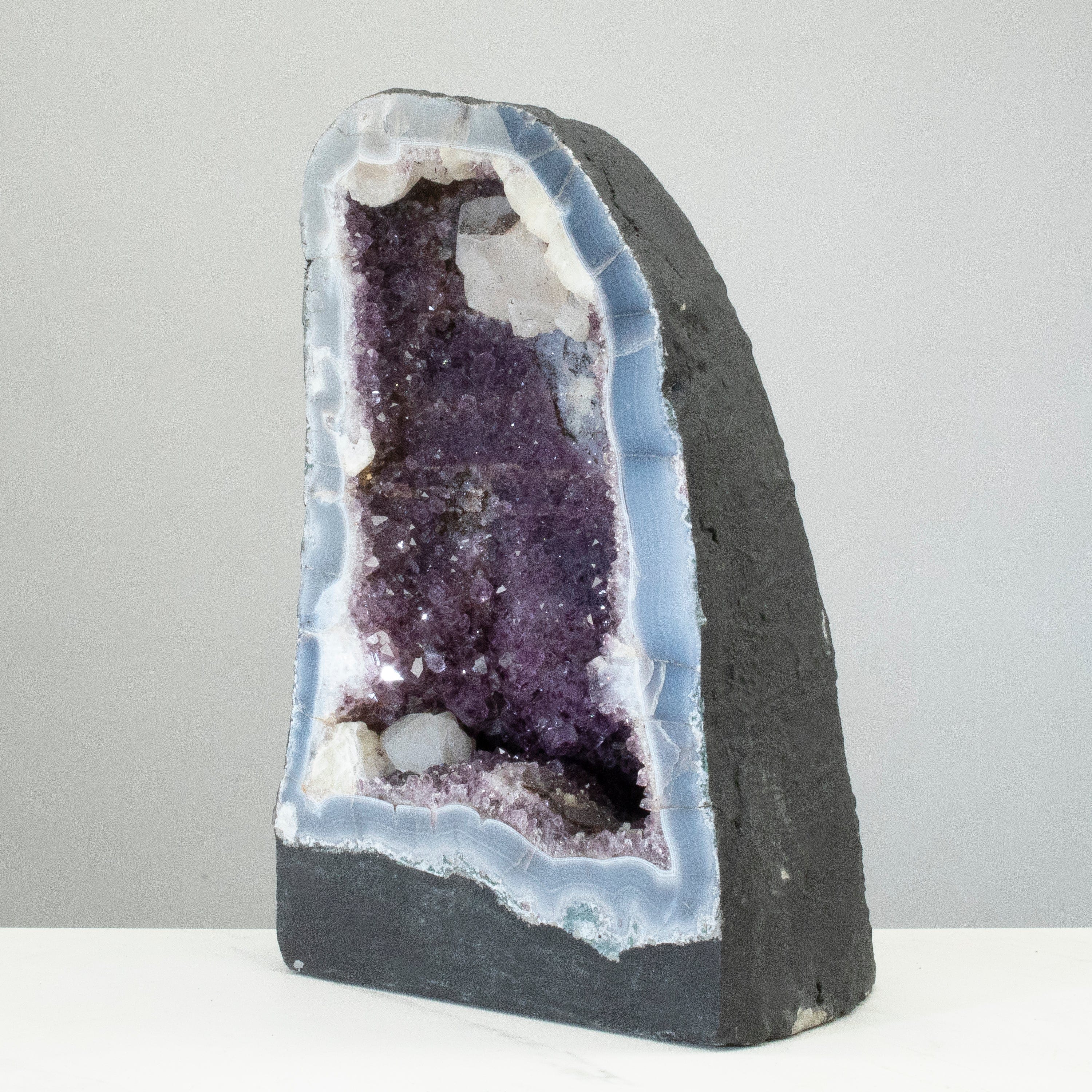 Kalifano Amethyst Amethyst Geode Cathedral from Brazil - 14" / 35.6lbs BAG5000.006