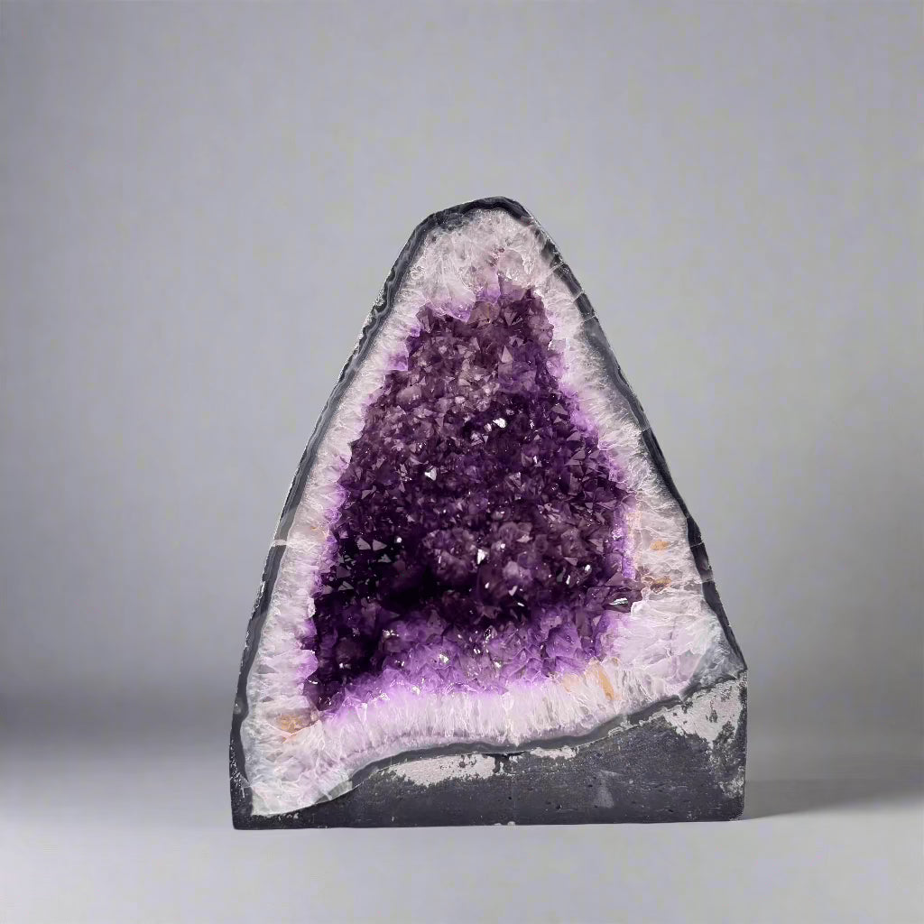 Kalifano Amethyst Amethyst Geode Cathedral from Brazil - 14" / 42 lbs BAG4200.005