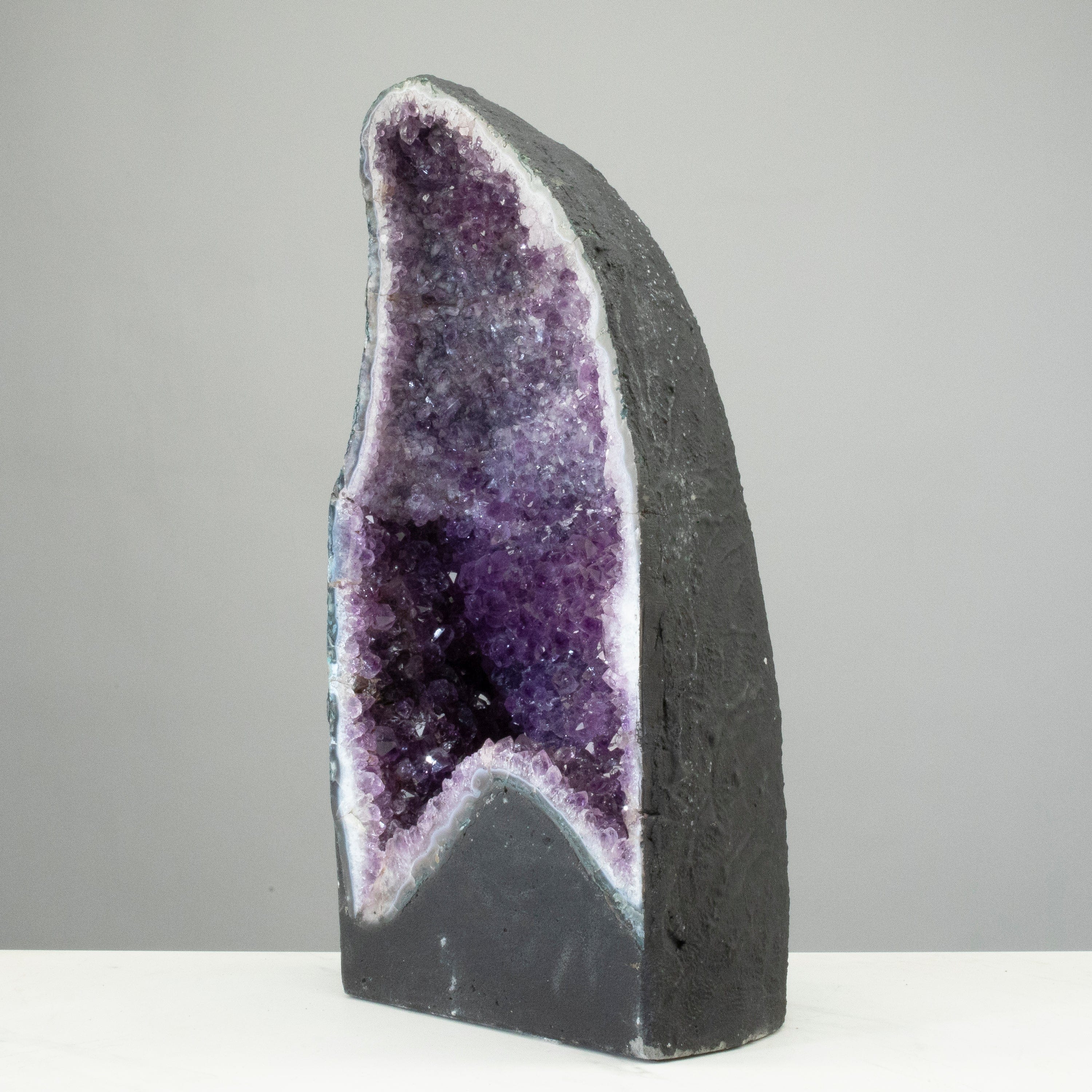 Kalifano Amethyst Amethyst Geode Cathedral from Brazil - 17" / 33lbs BAG5200.005