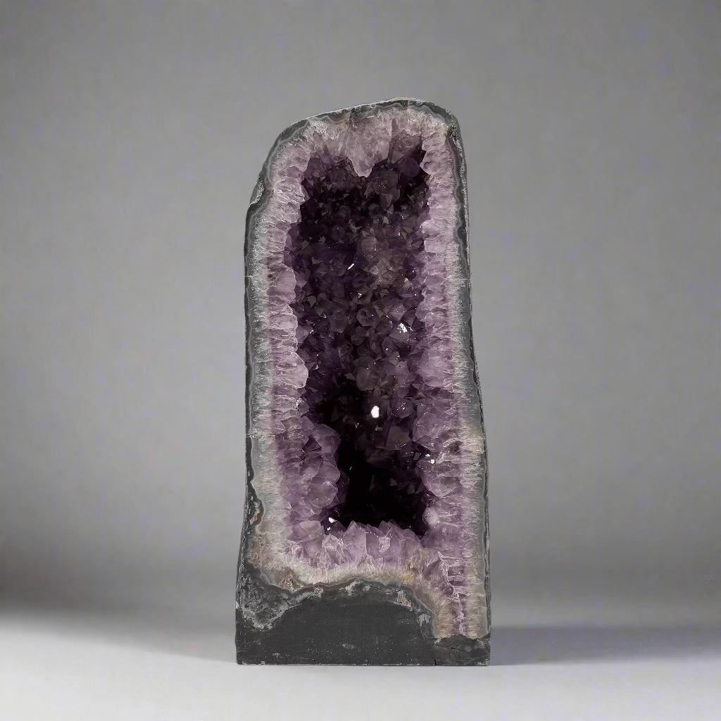 Kalifano Amethyst Amethyst Geode Cathedral from Brazil - 19" / 57 lbs BAG6000.015