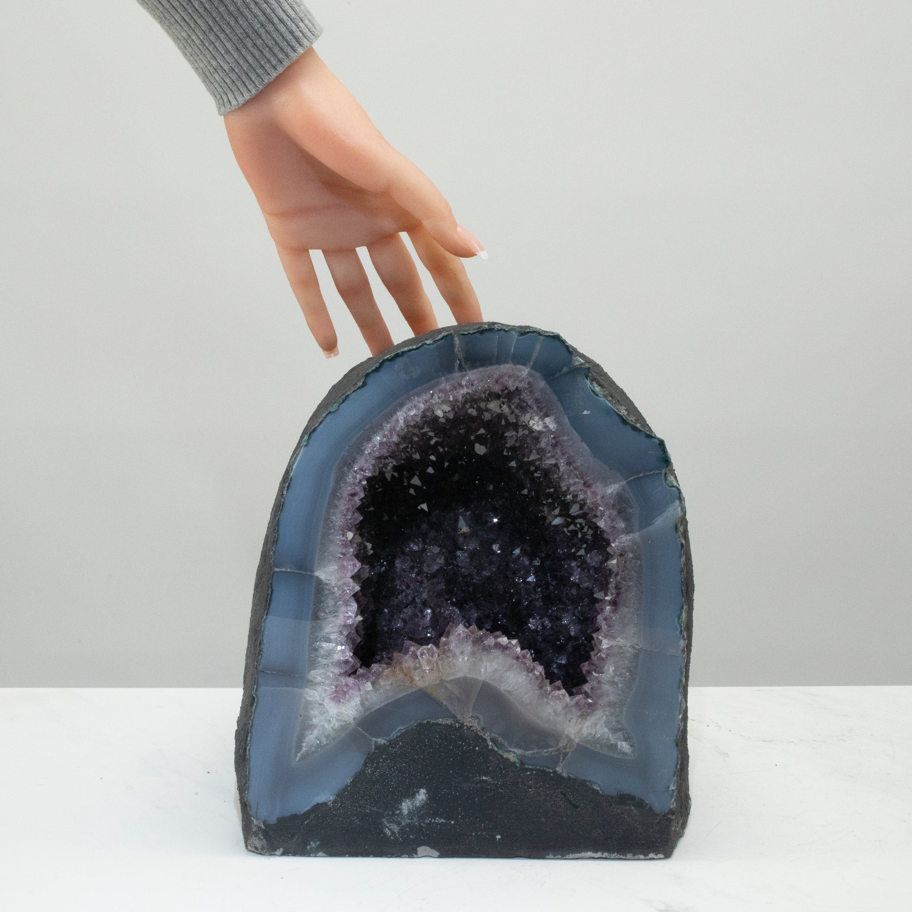 Kalifano Amethyst Amethyst Geode Cathedral from Brazil - 9.5" / 34.8 lbs BAG4000.011