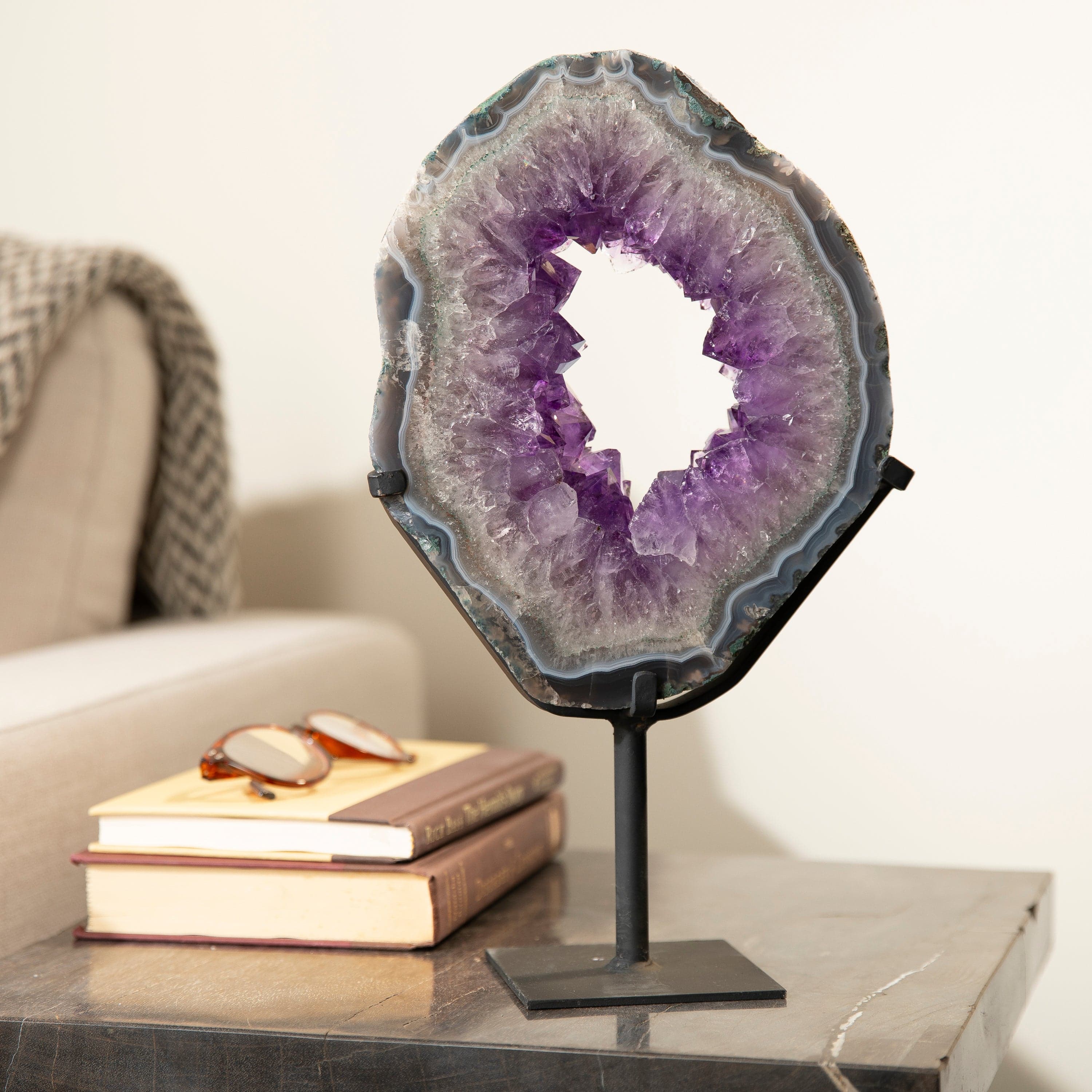 Kalifano Amethyst Amethyst Geode Slice Ring from Brazil on Custom Stand- 14" / 7.7 lbs BAGR900