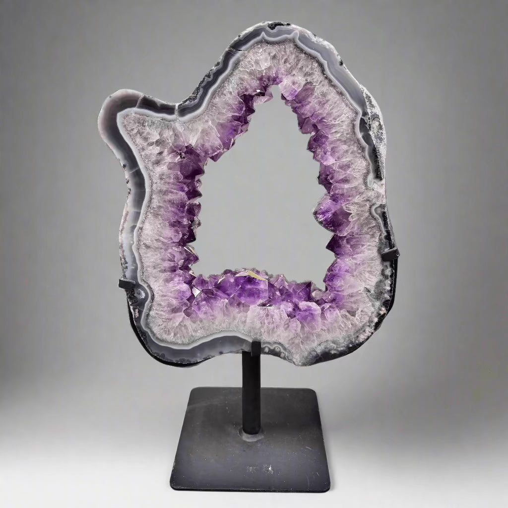 Kalifano Amethyst Amethyst Geode Slice Ring from Brazil on Custom Stand- 16" / 10 lbs BAGR2200.001