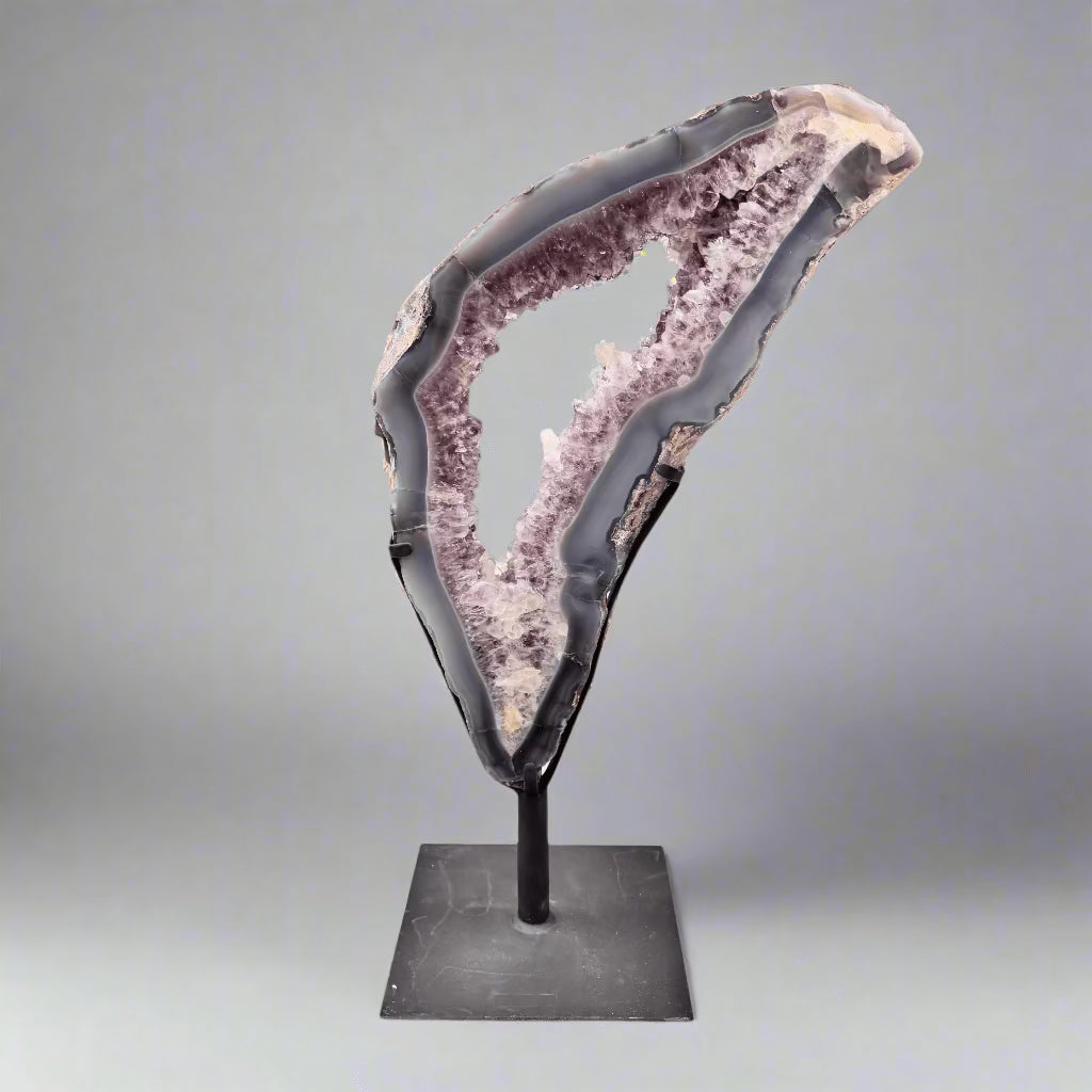 Kalifano Amethyst Amethyst Geode Slice Ring from Brazil on Custom Stand- 22" / 15 lbs BAGR2800.001