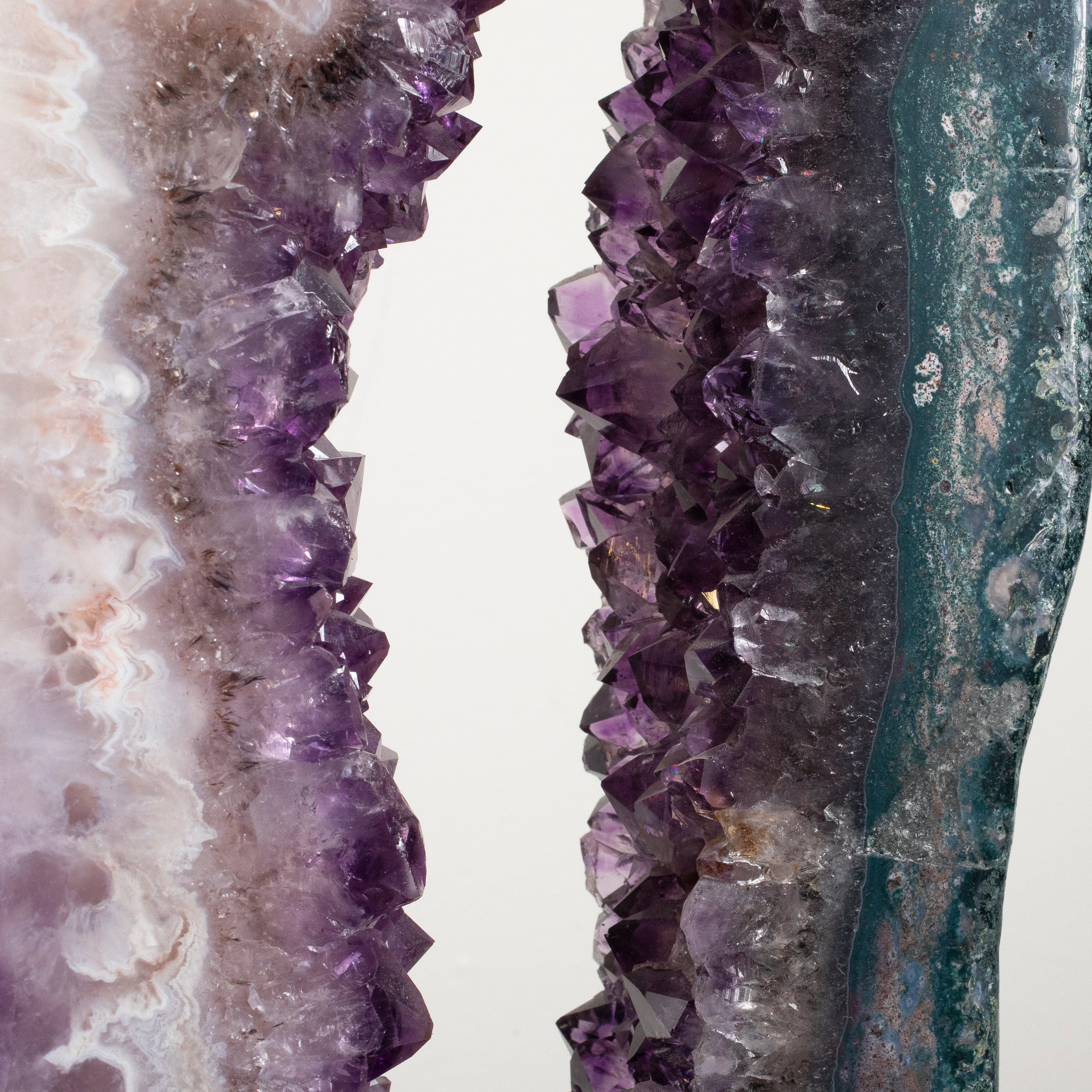 Kalifano Amethyst Amethyst Geode Wings from Brazil on Custom Stand- 38" / 42 lbs BAG8000.007