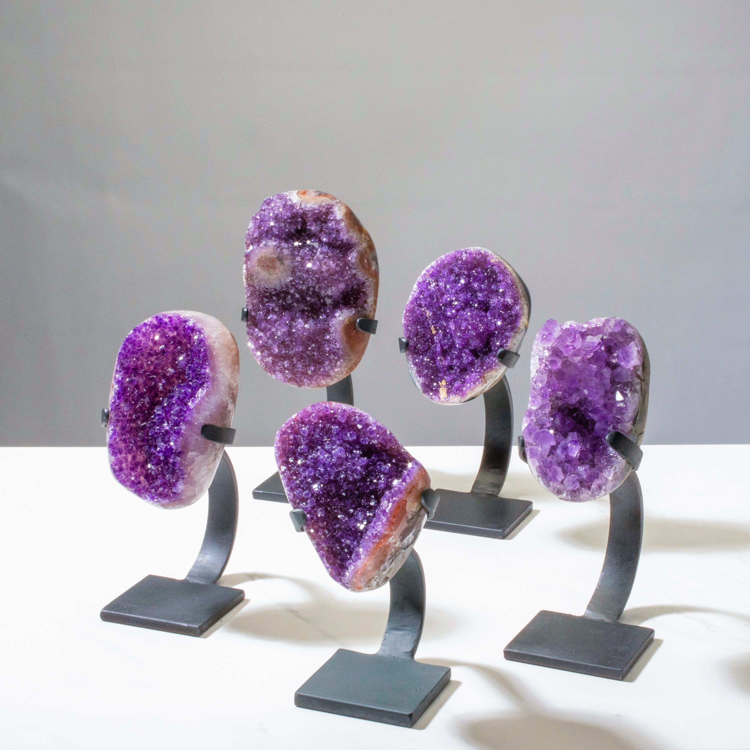 Kalifano Amethyst Medium Uruguayan Amethyst Geode on Custom Stand - 9"/ 4 lbs - A Grade UAG800-B